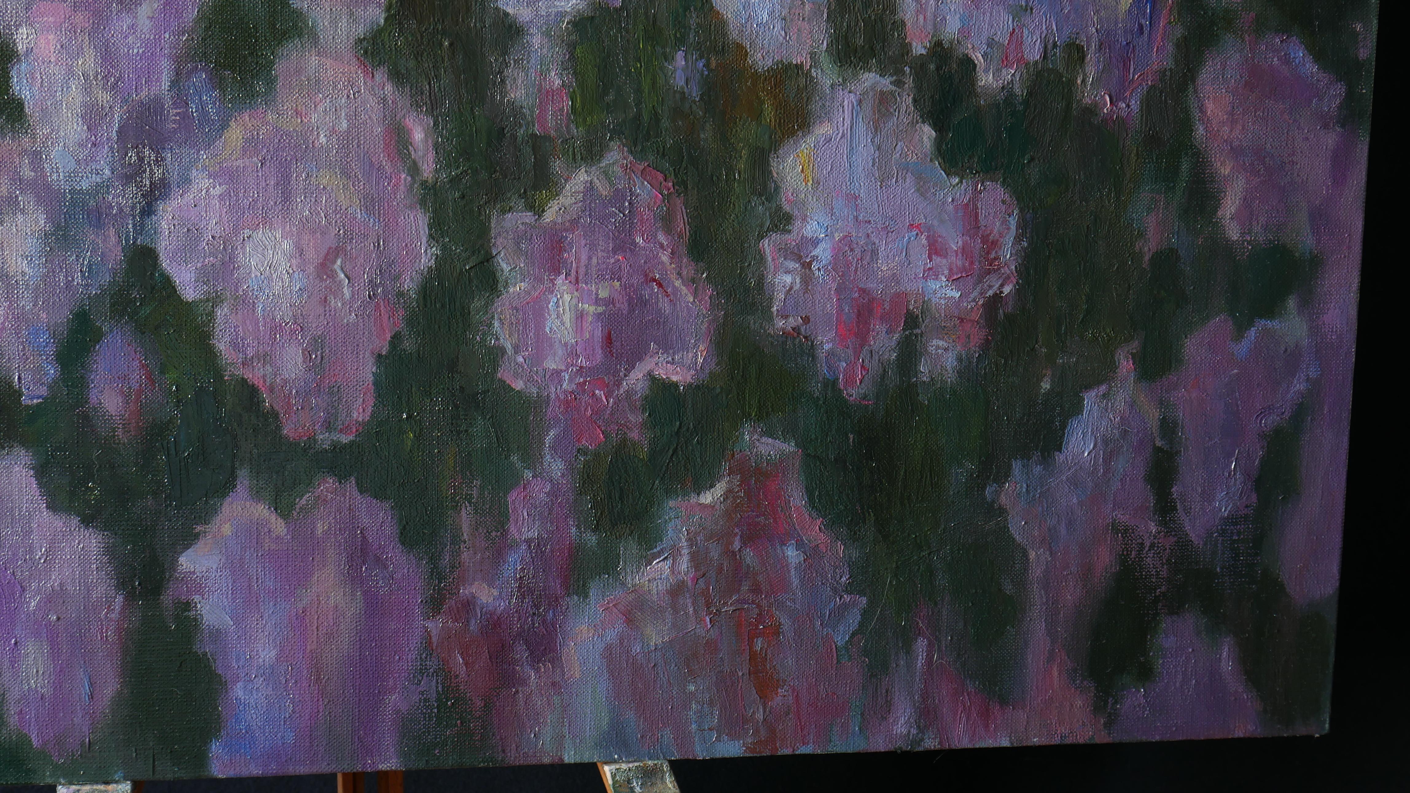 La nuit de mai dans le jardin en fleurs - peinture lilas en vente 4