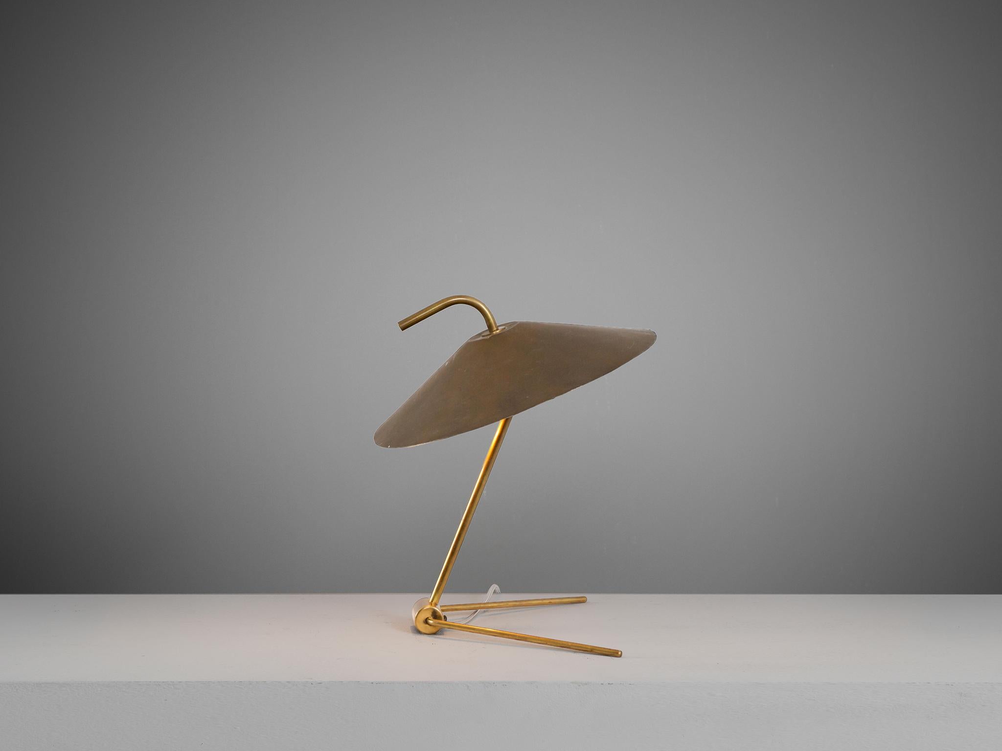 Nikolay Diulgheroff Table Lamp in Brass In Good Condition In Waalwijk, NL