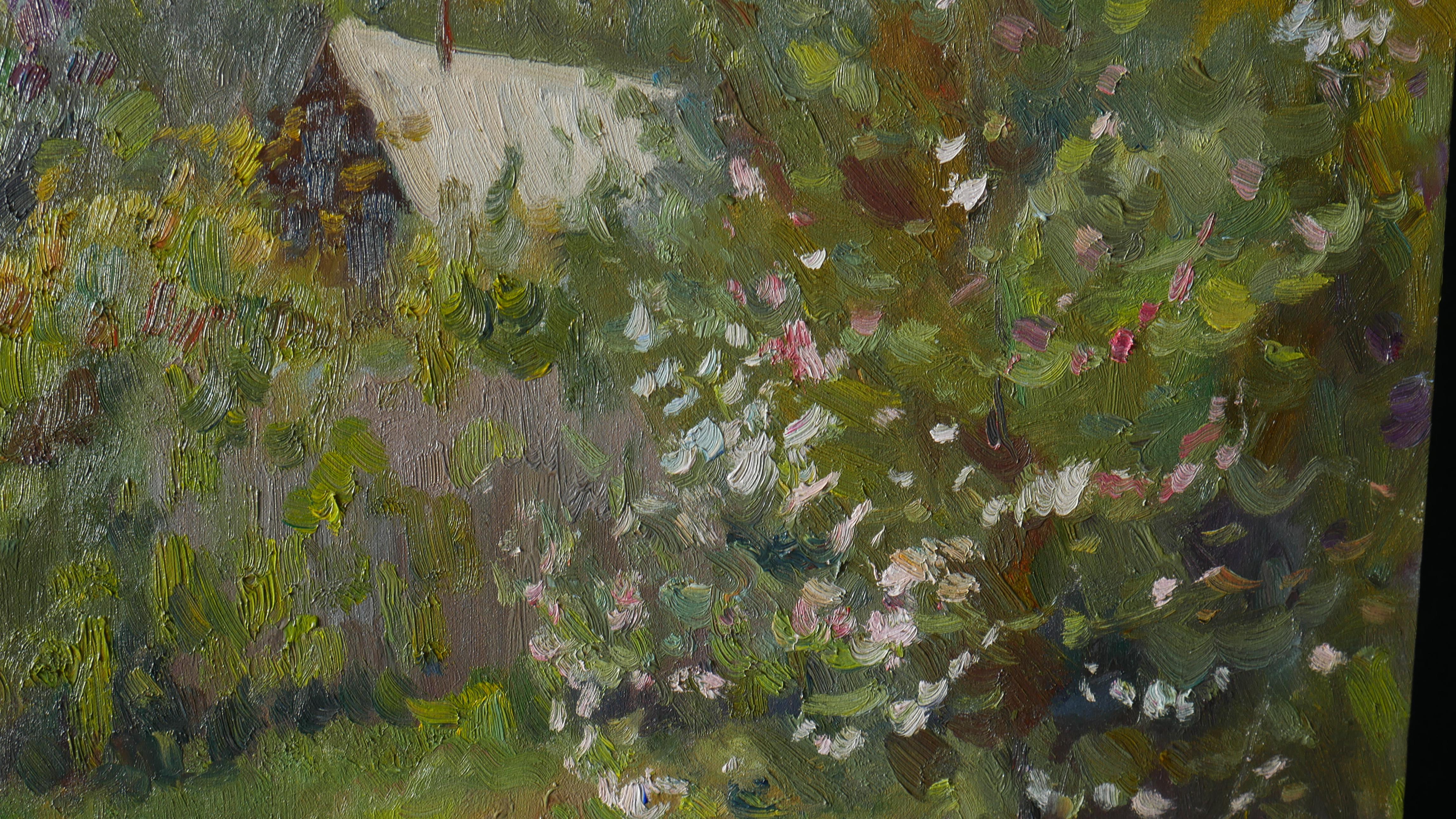 Peinture de paysage au printemps : arbre à pommes en fleurs au jardin en vente 1