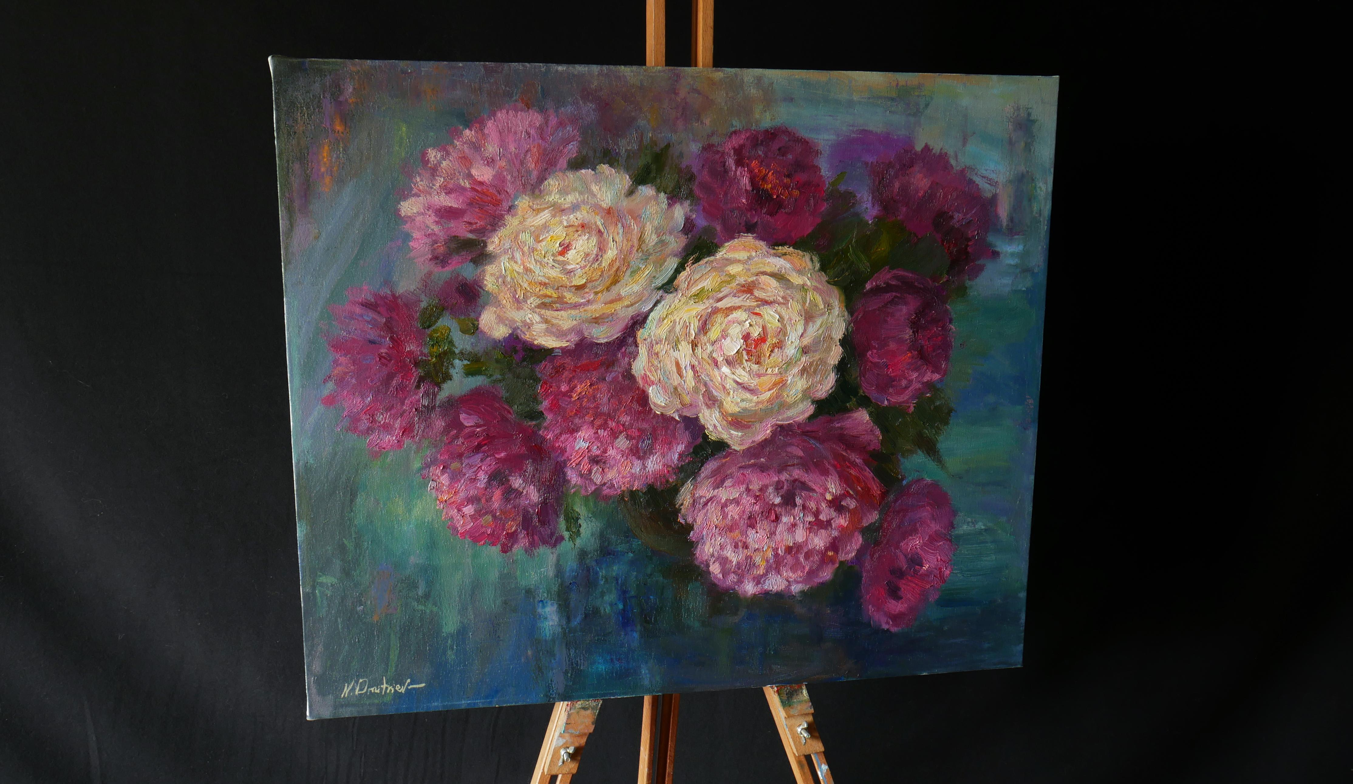 Bouquet de pivoines luxuriants - peinture à l'huile de pivoines - Impressionnisme Painting par Nikolay Dmitriev