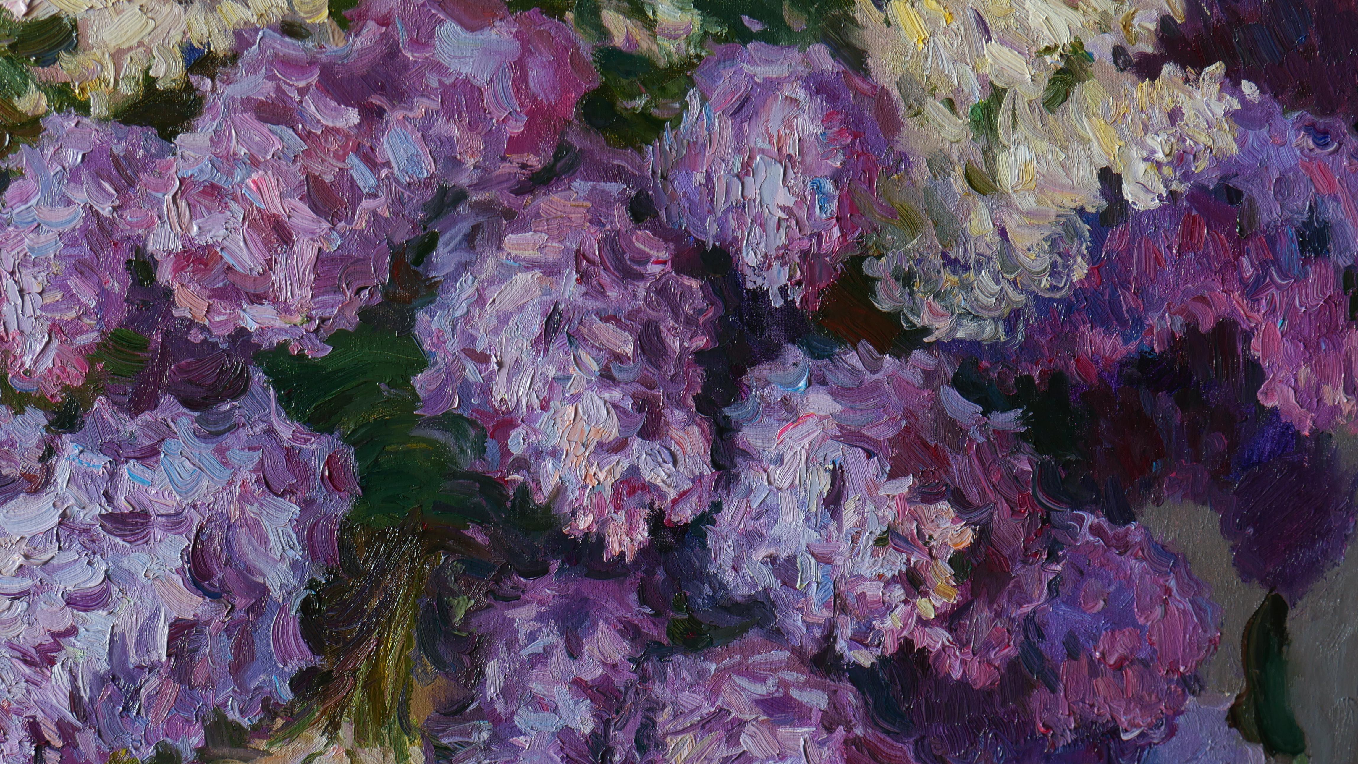 The Bouquet Of Aromatic Lilacs - peinture de nature morte aux lilas en vente 2