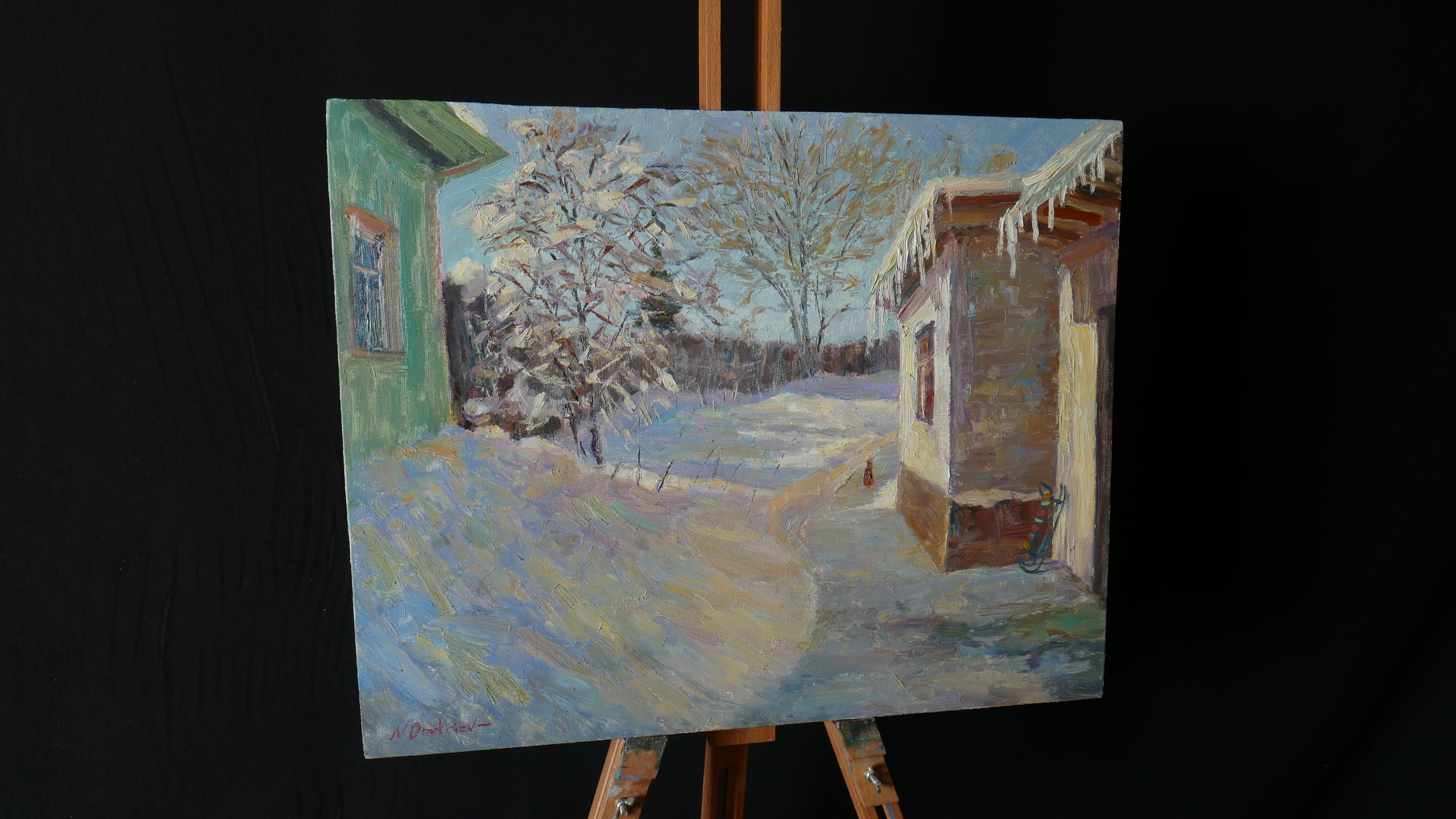 March Yard – sonniges Schneelandschaftsgemälde – Painting von Nikolay Dmitriev