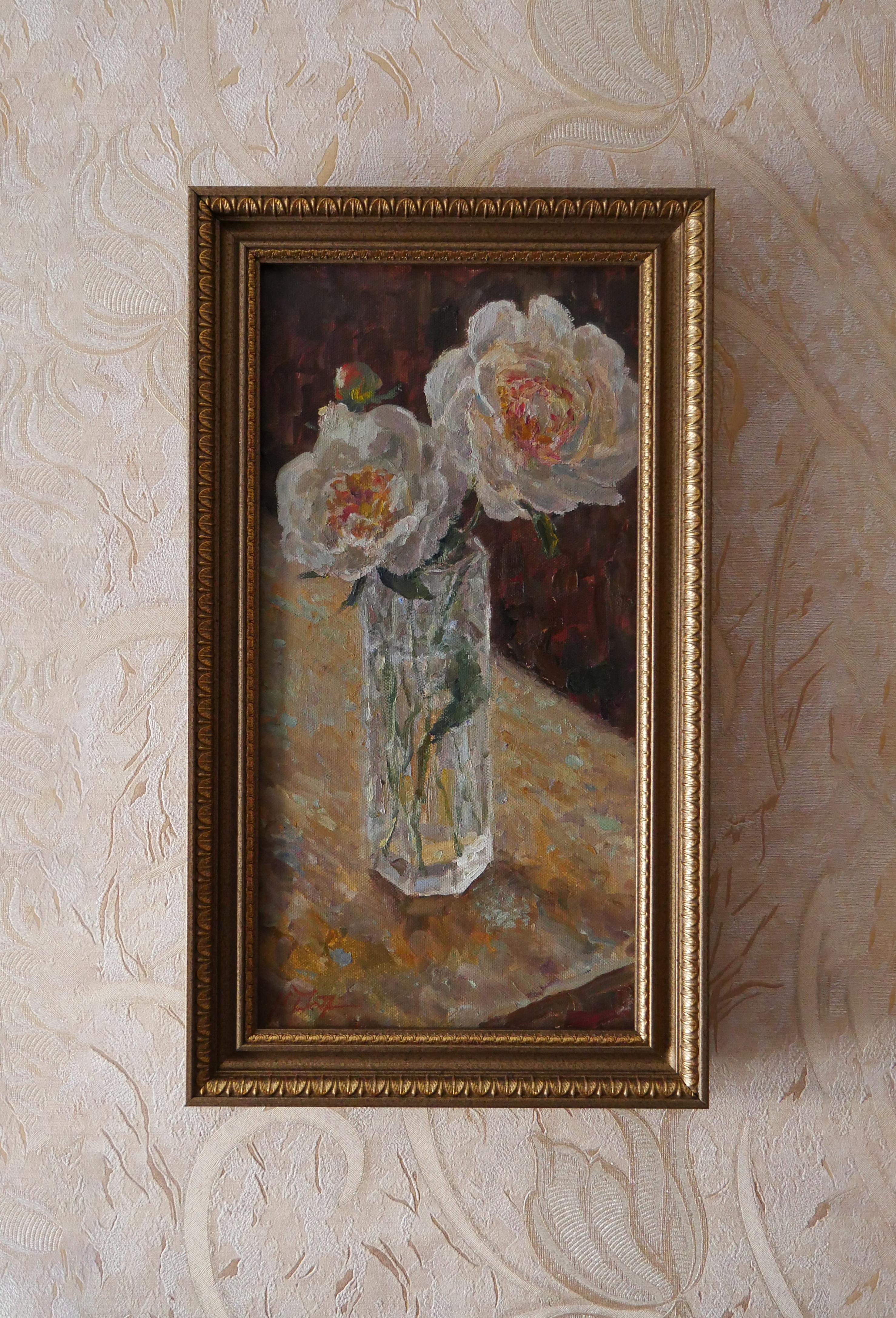 Light still life of white peonies is a wonderful wall decor. This painting is very warm. It looks great in the interior will delight You and Your loved ones and be sure to give positive.

The artwork is author's and original. It's signed on the