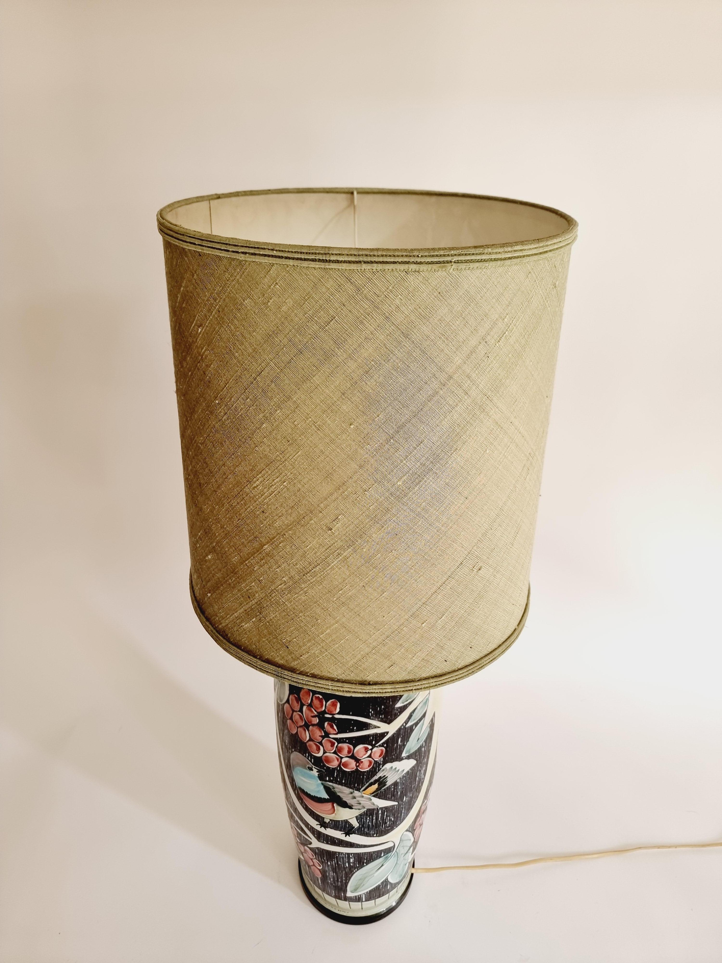 Lampe de table NILA en céramique, fabriquée à la main en Suède, milieu des années 1900. en vente 4