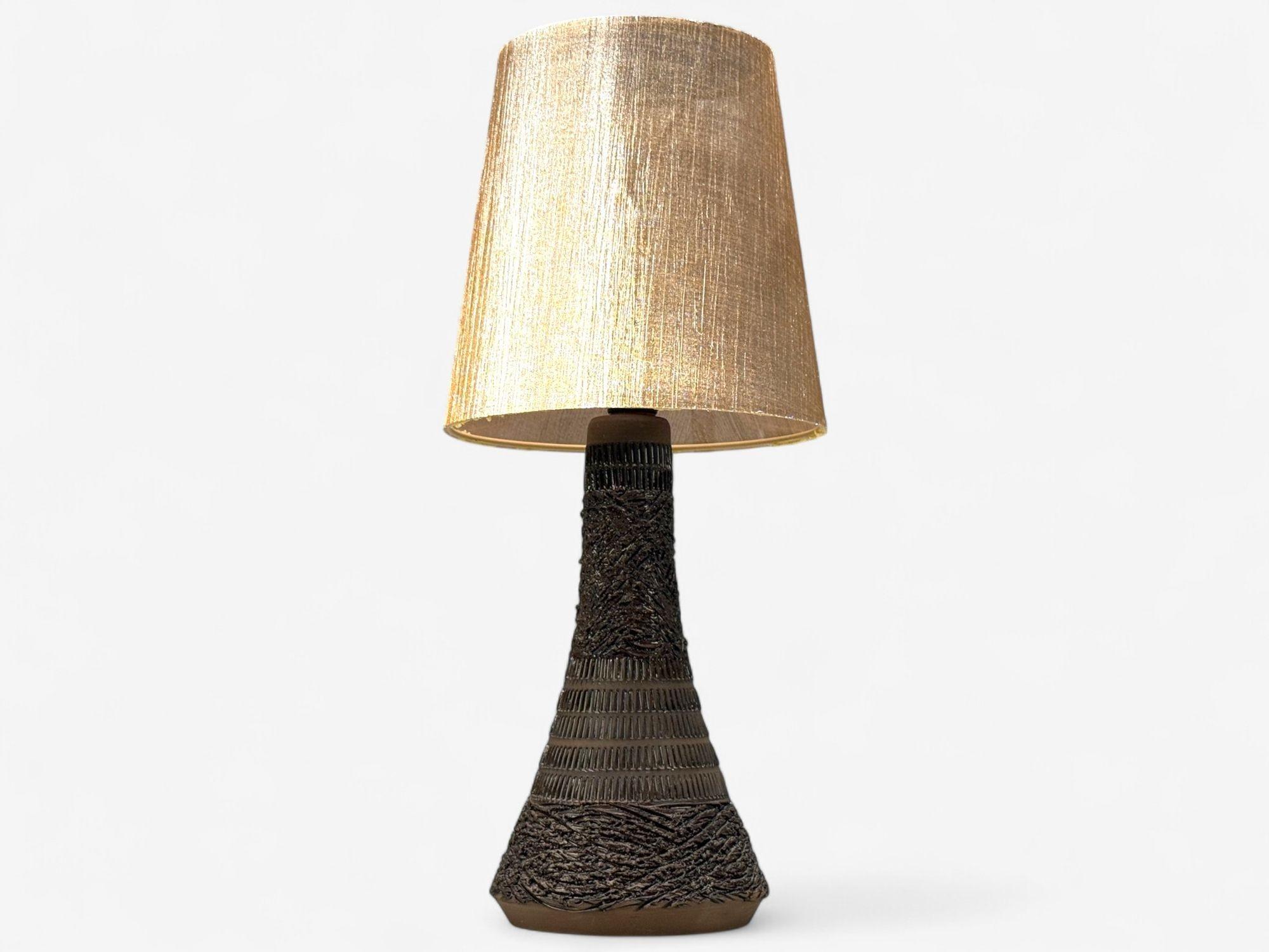 Suédois Nila Keramik, céramique brune, lampe de table, Suède, années 1970 en vente