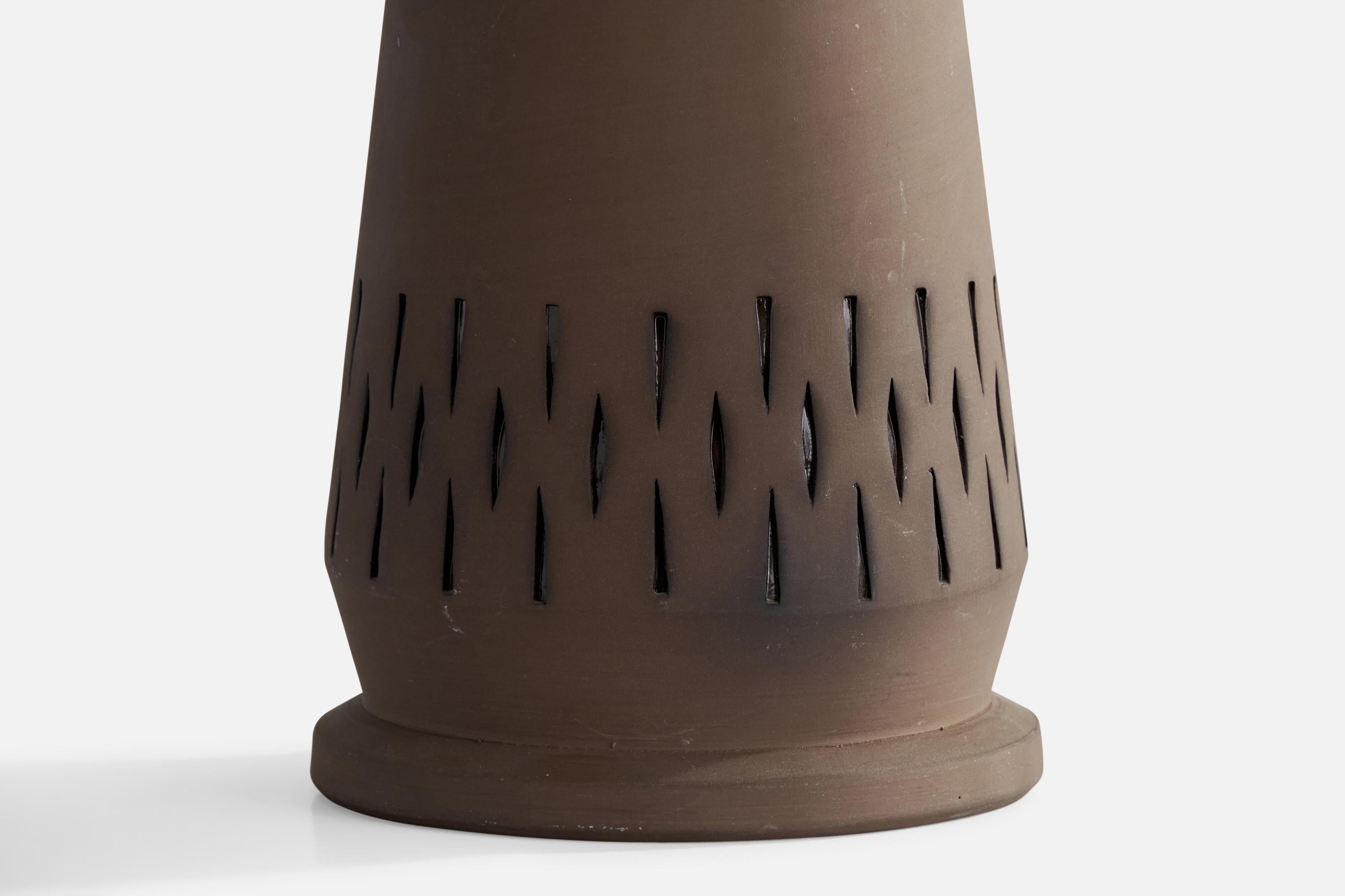 Lampe de bureau Nila Keramik, Céramique, Suède, 1970 en vente 1