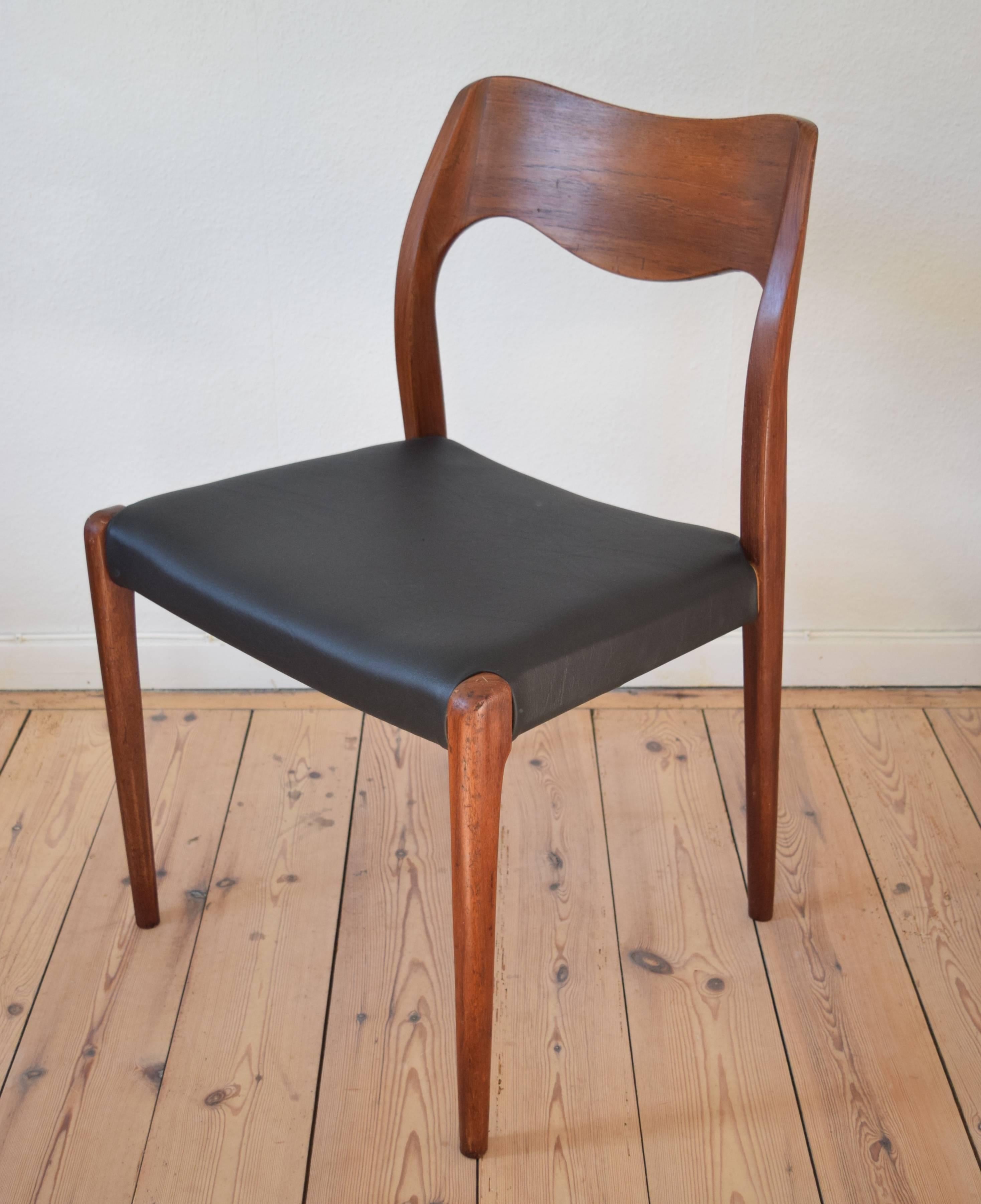 Mid-Century Modern Niles O. Møller #71 Teak Dining Chair