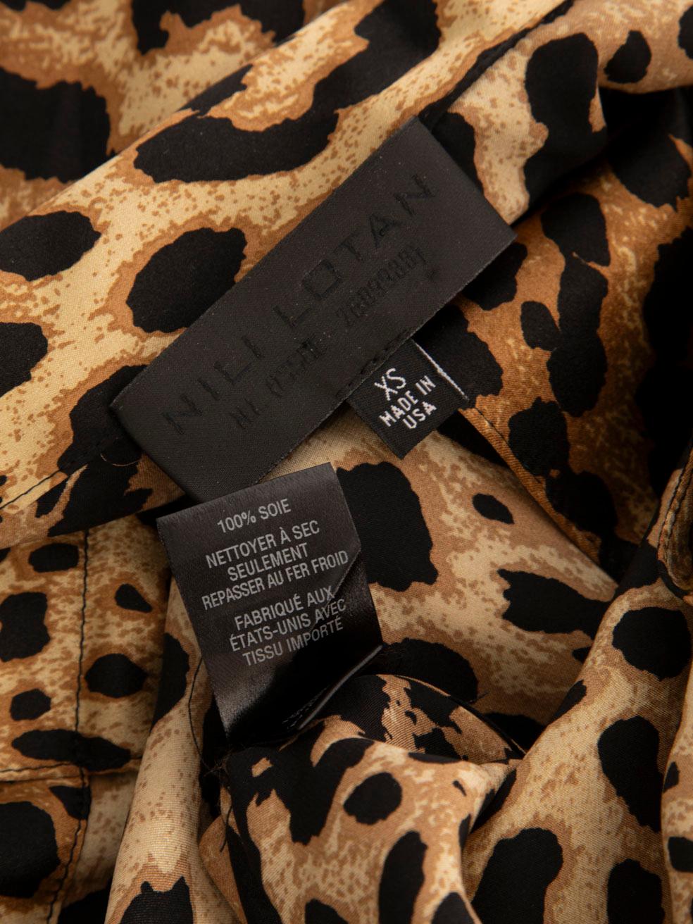 Camicia in seta con stampa leopardo marrone di Nili Lotan Lotan taglia XS In condizioni ottime in vendita a London, GB