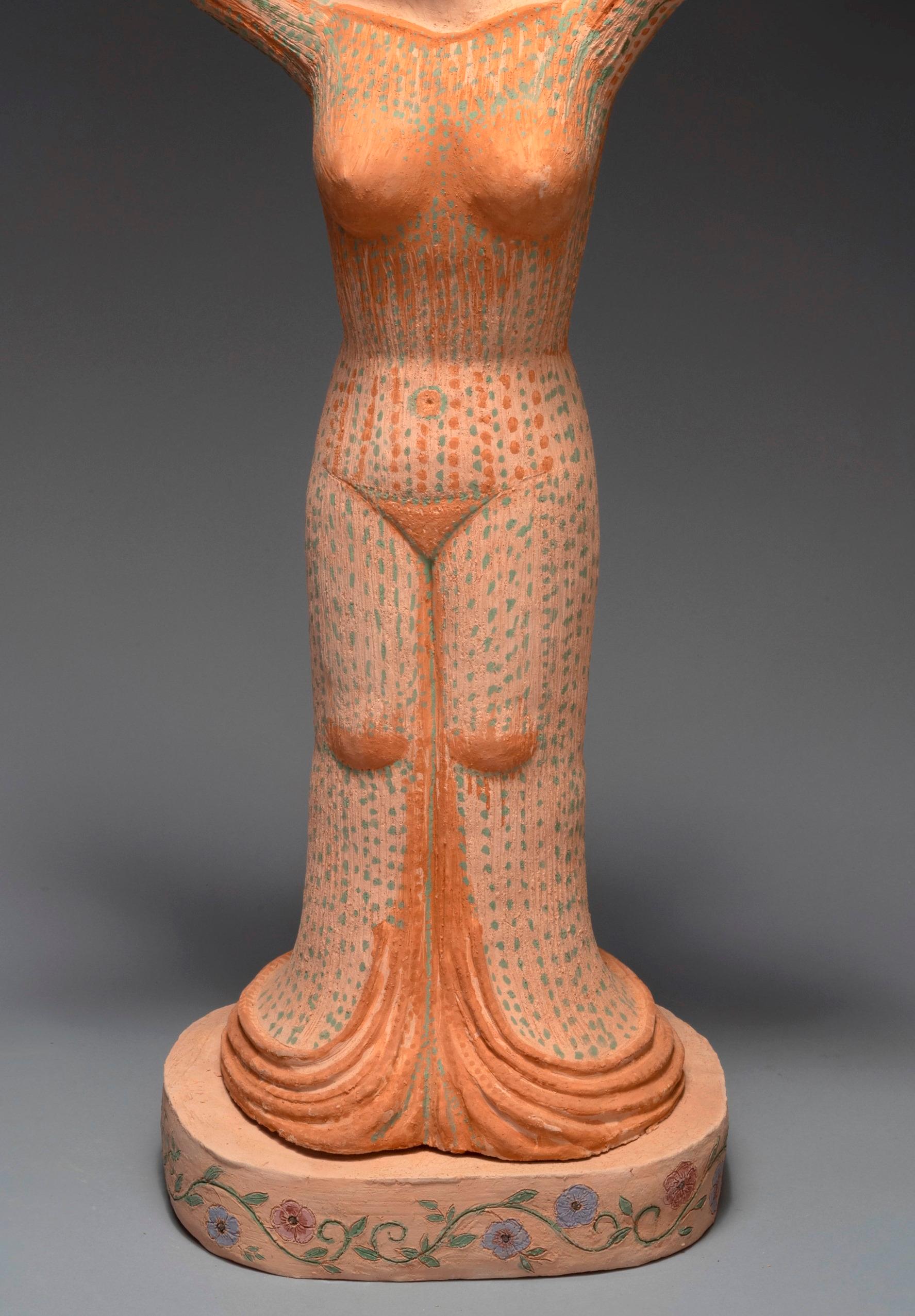 Daphnis Nili Pincas Zeitgenössische Kunst Skulptur Terrakotta Pastell Frau Mythologie im Angebot 1
