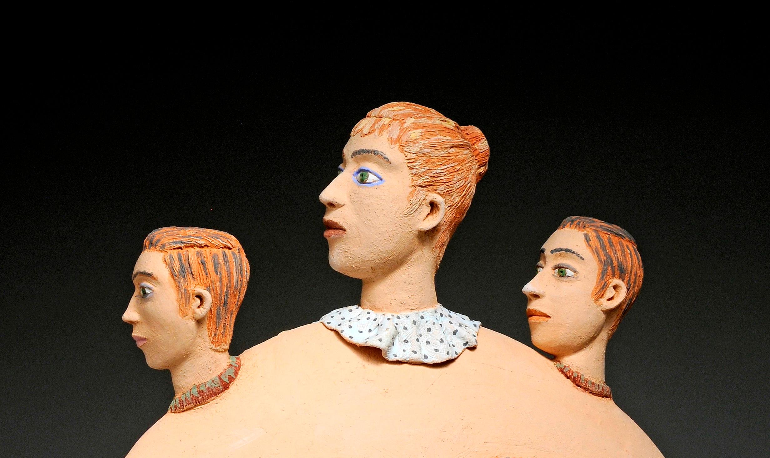 Miroir Nili Pincas sculpture d'art contemporain portrait naïf au pastel terre cuite  en vente 3