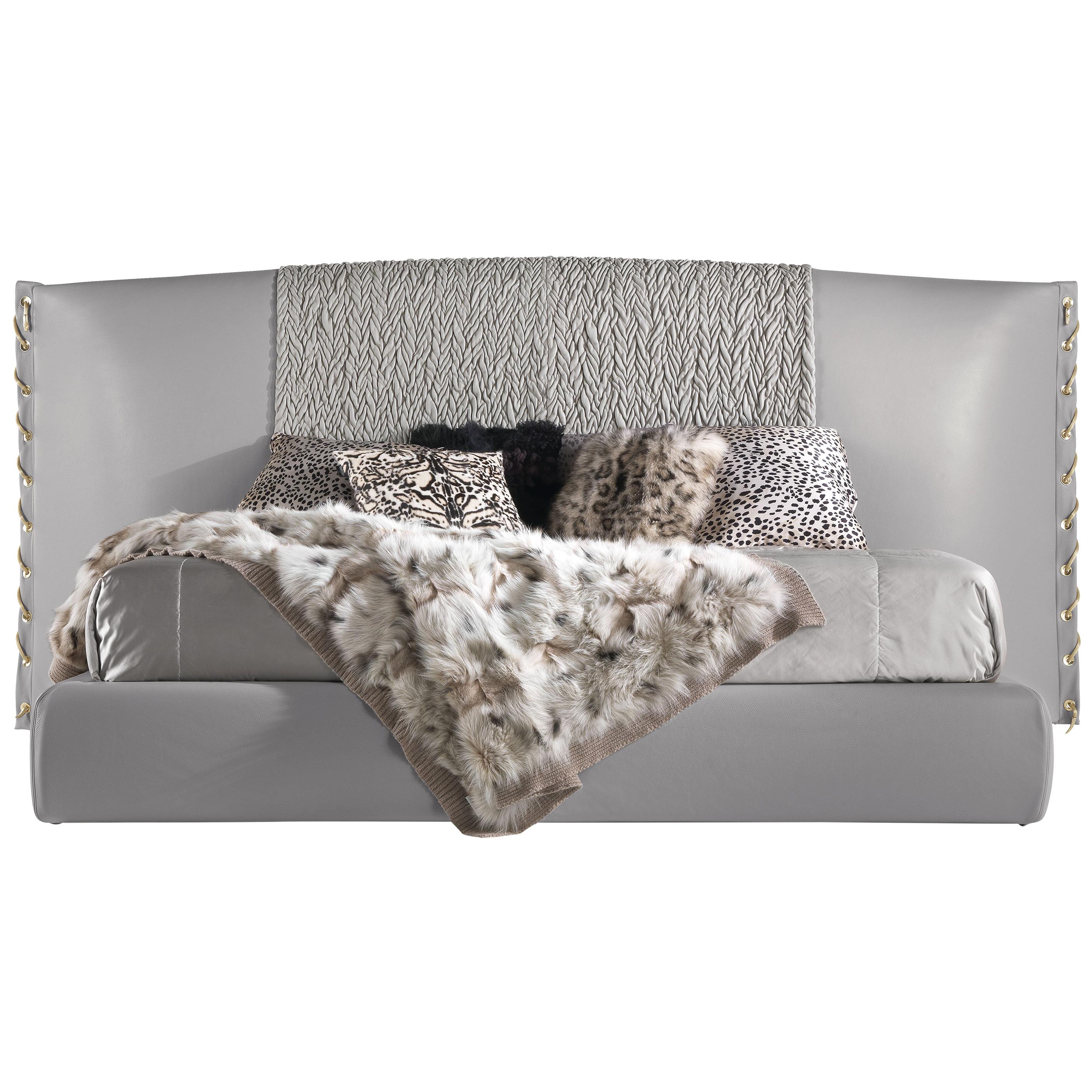 Nilo-Bett aus Leder des 21. Jahrhunderts von Roberto Cavalli Home Interiors im Angebot