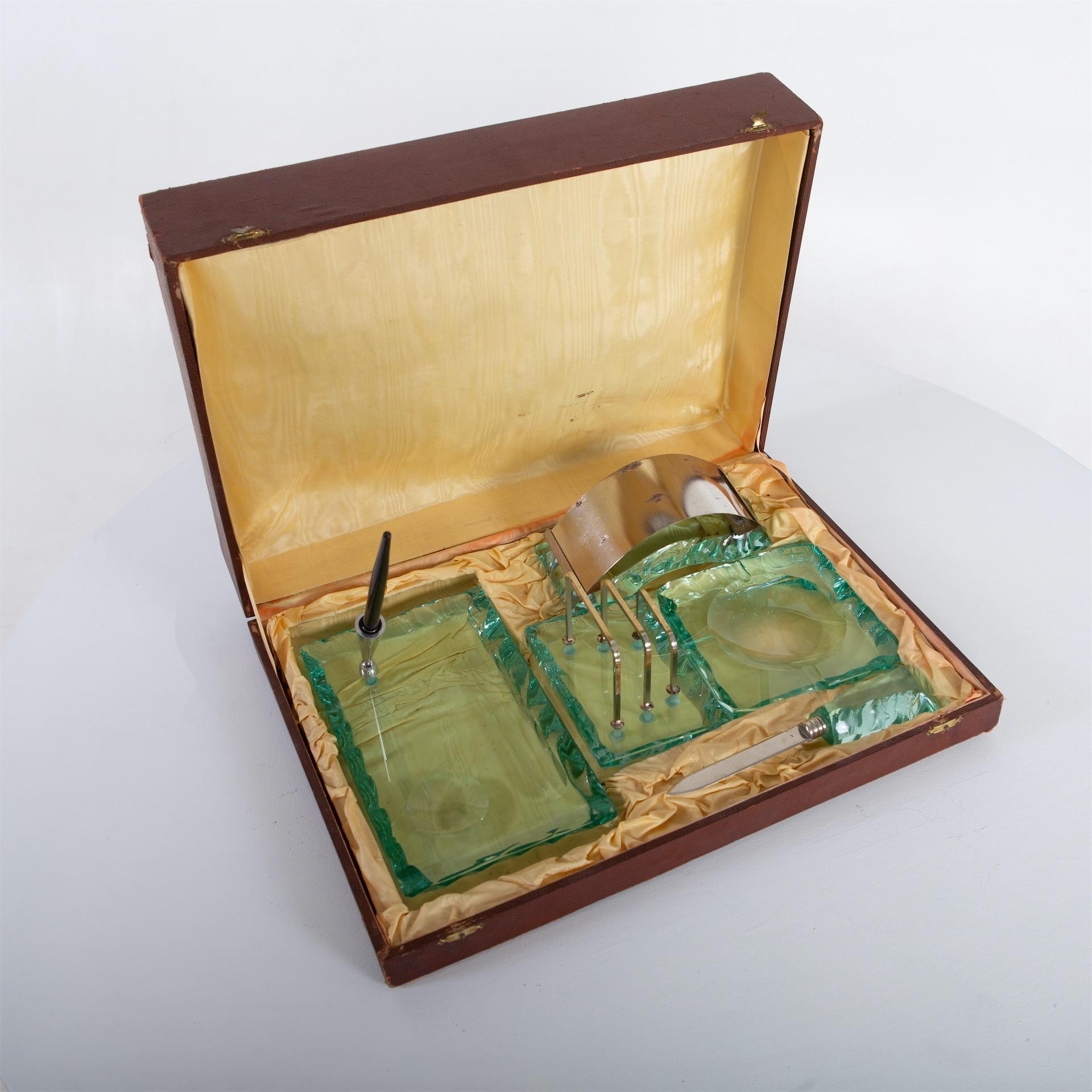 Nilo Glass Desk Set, Attributed to Pietro Chiesa for Fontana Arte, Italy, 1950s 3