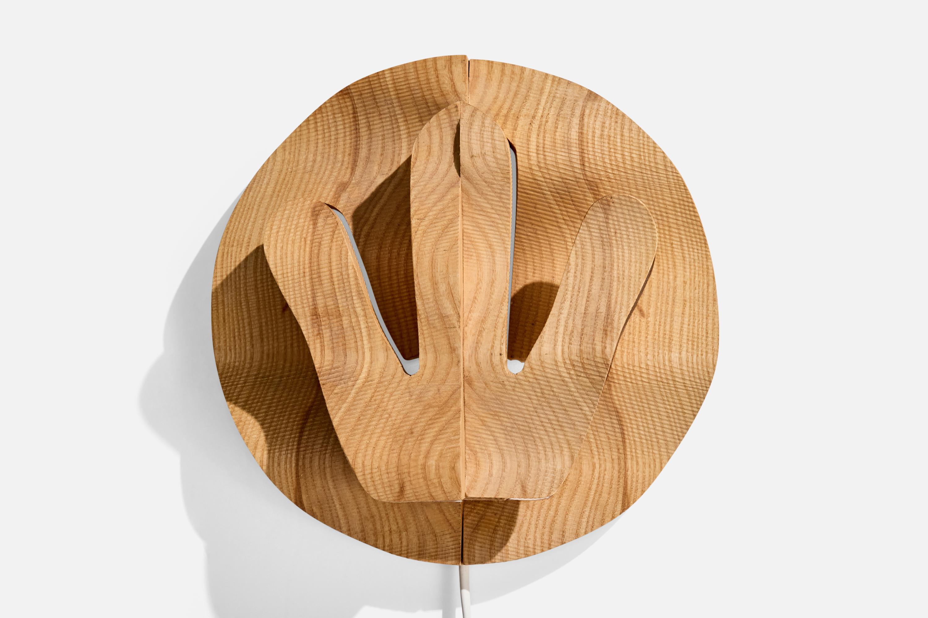 Suédois Nils Årnerud, Applique murale, Frêne, Suède, années 1990 en vente