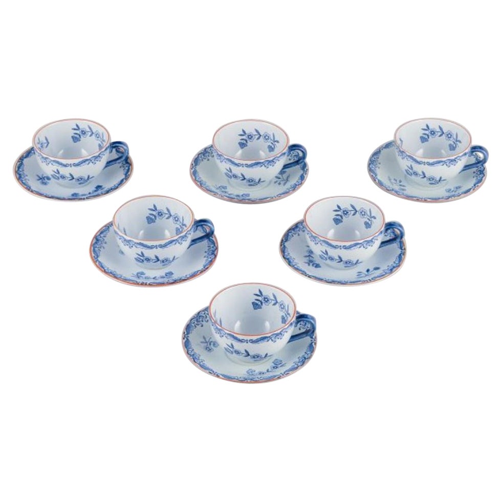 Nils Emil Lundström pour Rörstrand. Six tasses à café Ostindia avec soucoupes