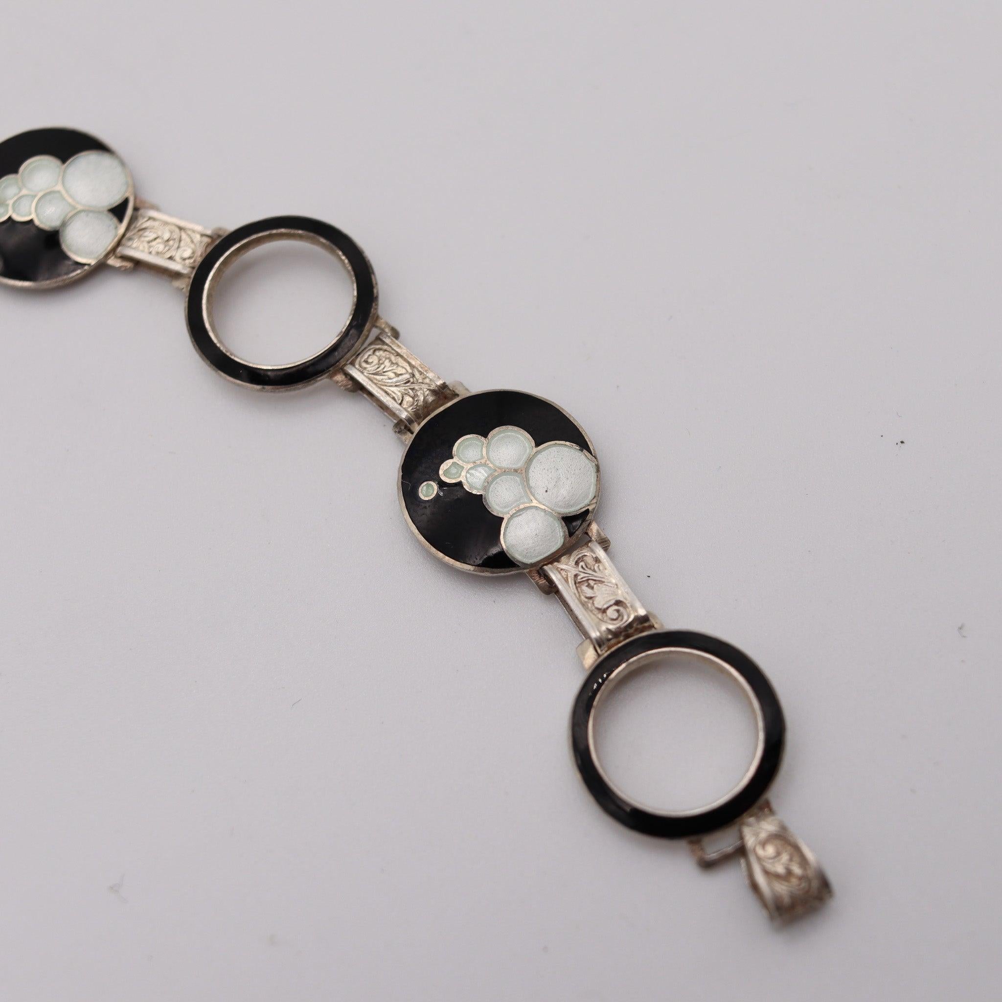 NILS ERIK ELVIK 1930 Norway Art Deco Guilloche Enamel Bracelet In Sterling For Sale 3