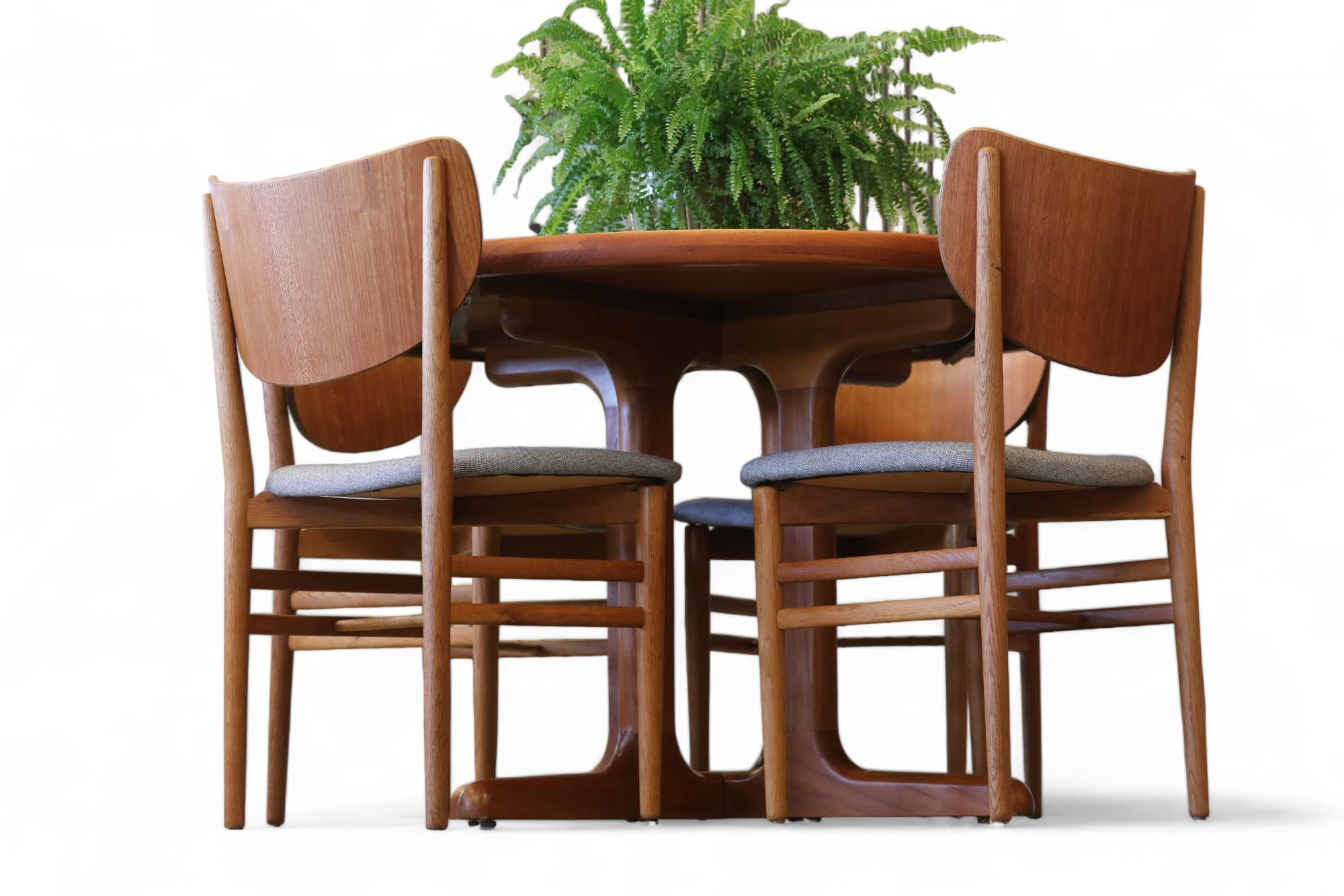 Nils & Eva Koppel Slagelse chair in teak and oak, set of six chairs For Sale 4
