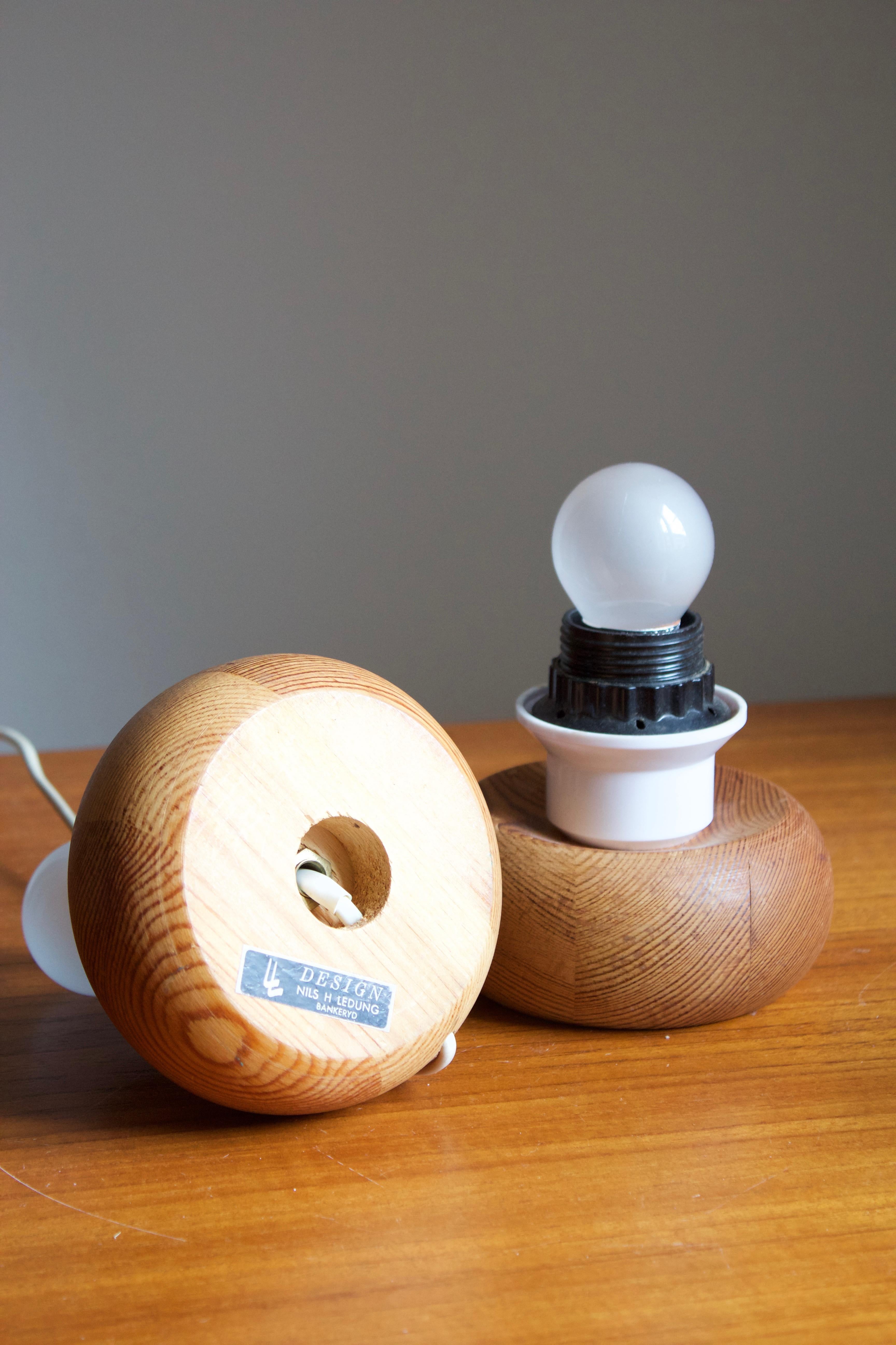 tiny table lamps