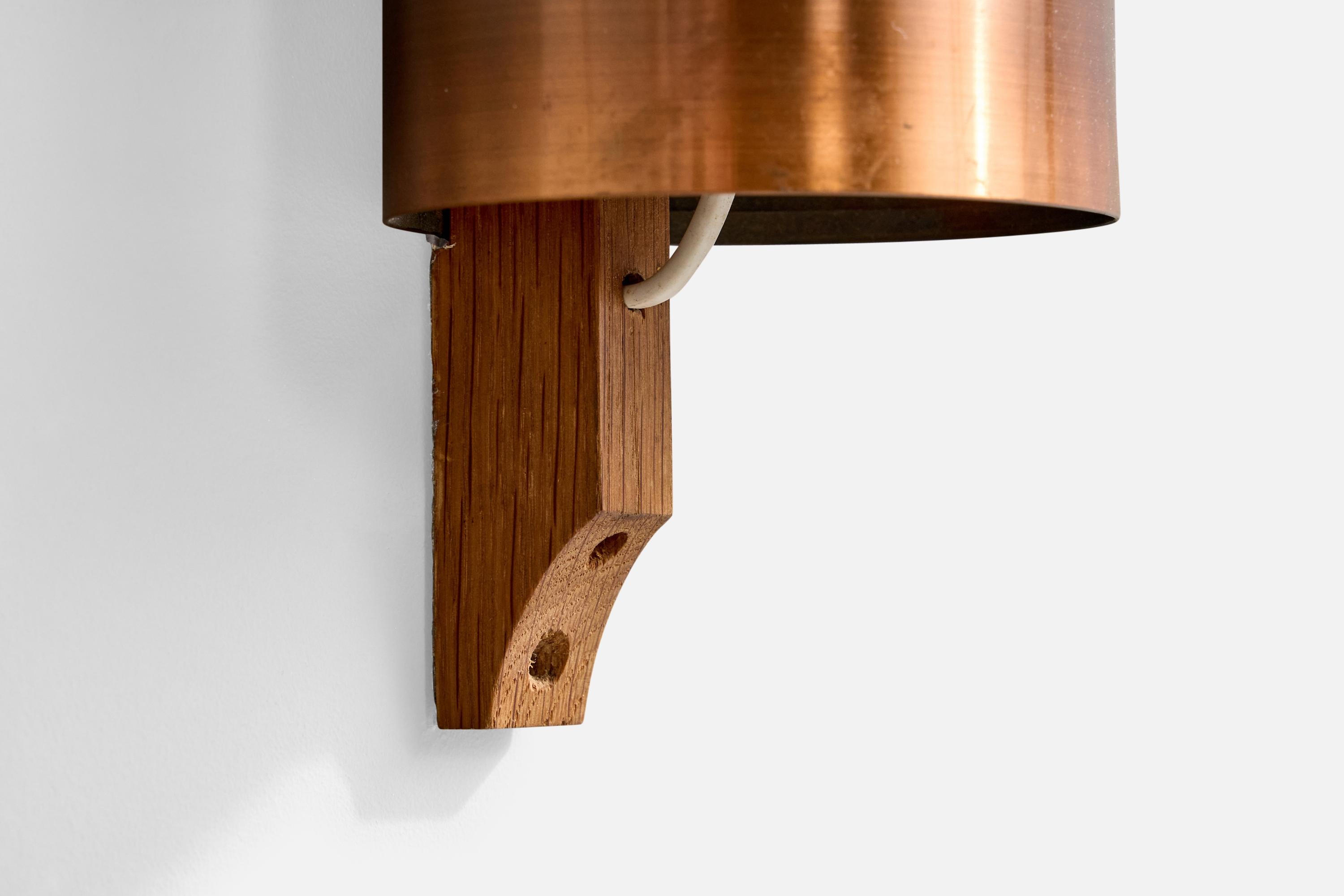 Nils H. Ledung, Wall Light, Copper, Teak, Raffia, Sweden, 1960s For Sale 1