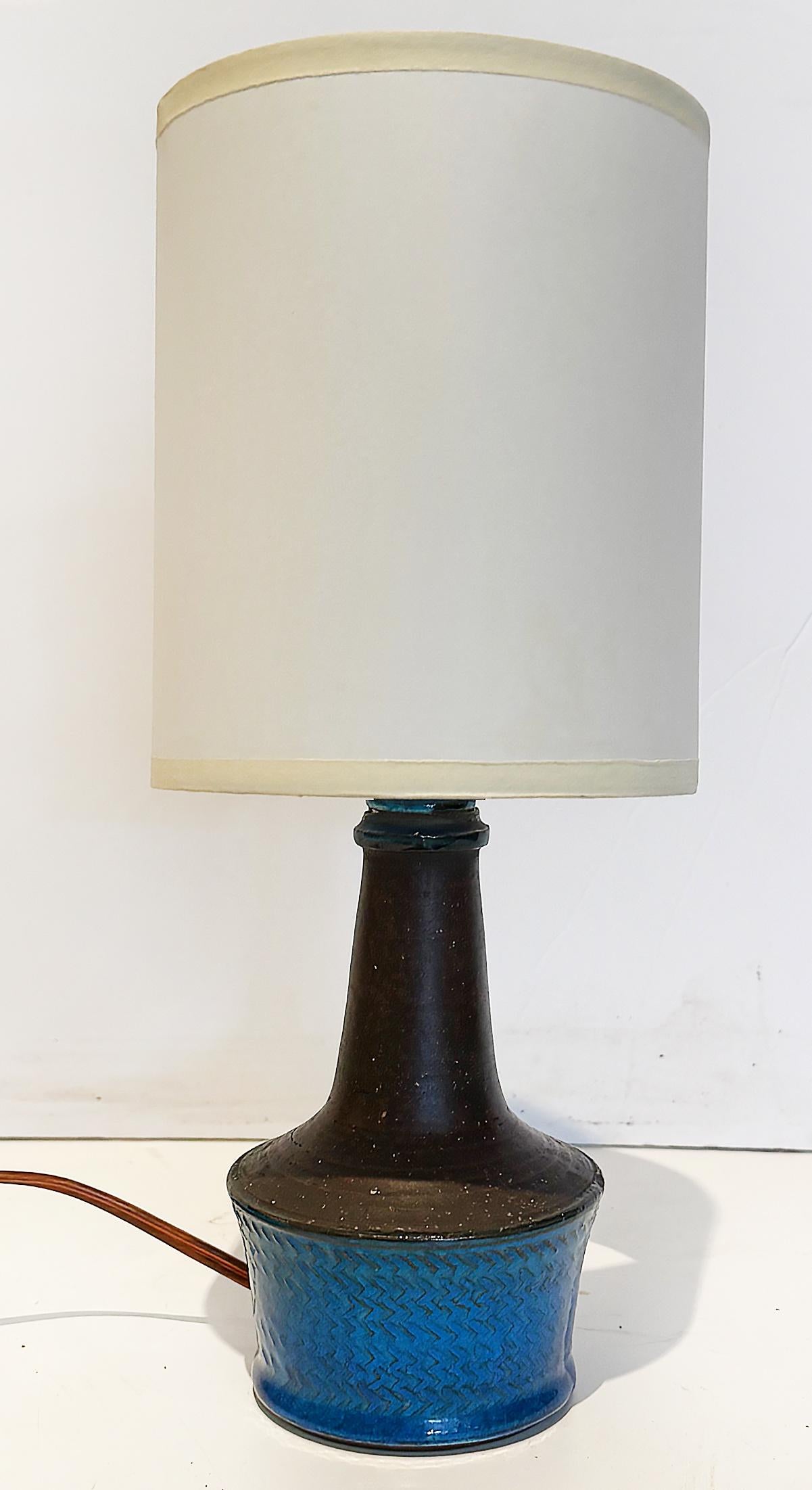 Mid-20th Century Nils, Herman Kähler Danish Modern Stoneware Table Lamp, Original Shade For Sale