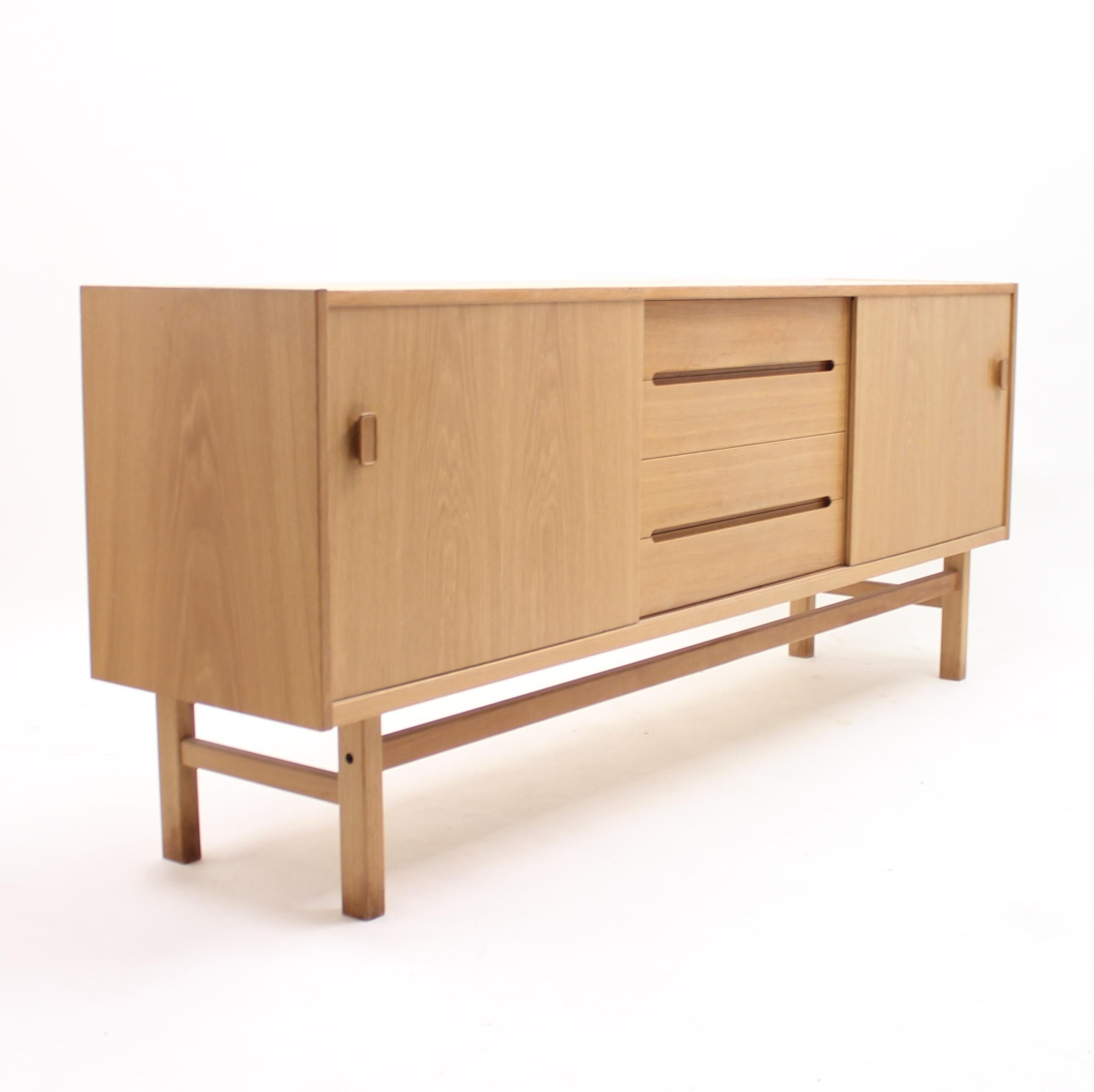 Swedish Nils Jonsson, Arild Oak Sideboard, Troeds, 1960s