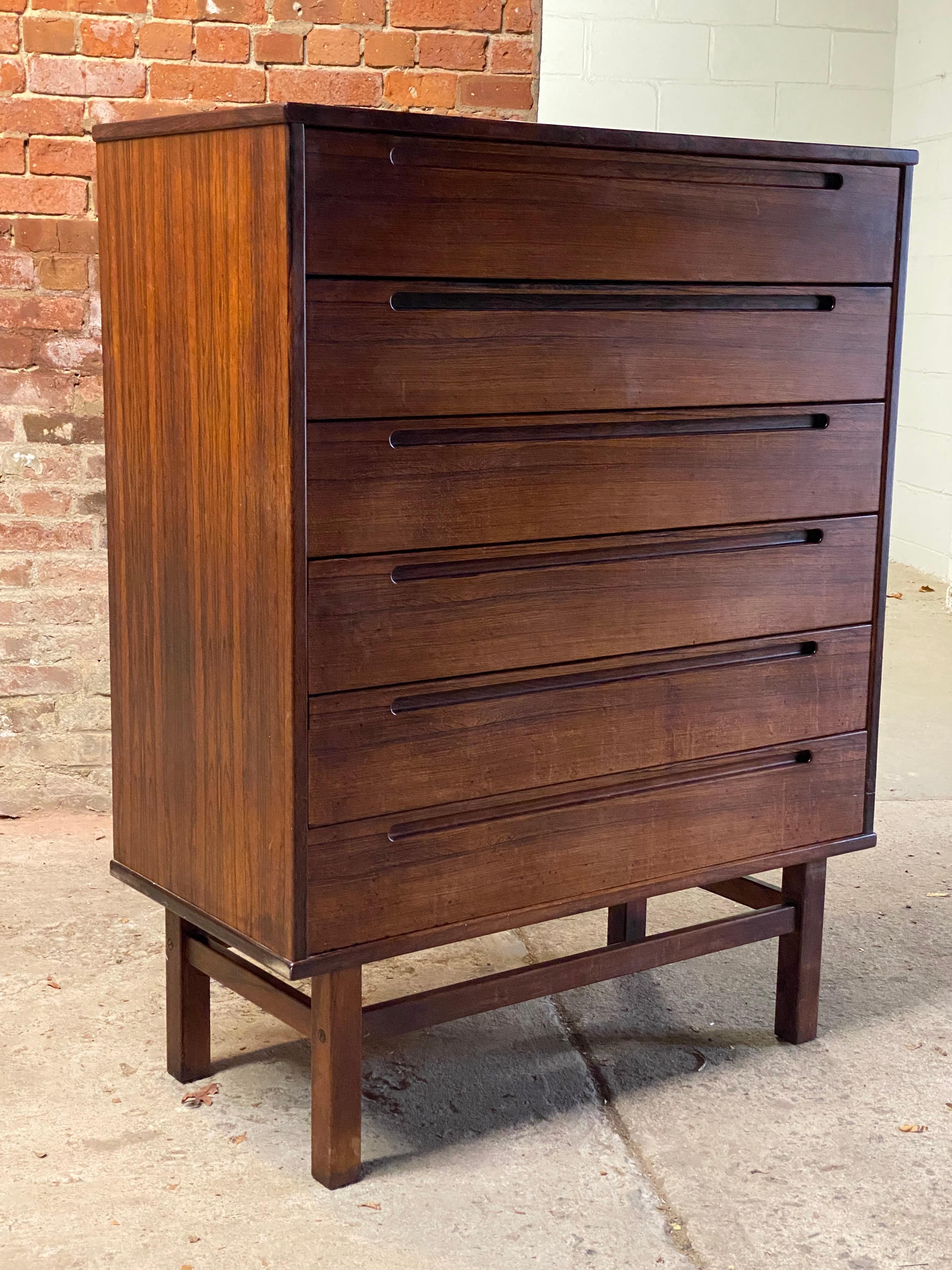 Nils Jonsson Danish Modern Rosewood Six Drawer Dresser In Good Condition For Sale In Garnerville, NY