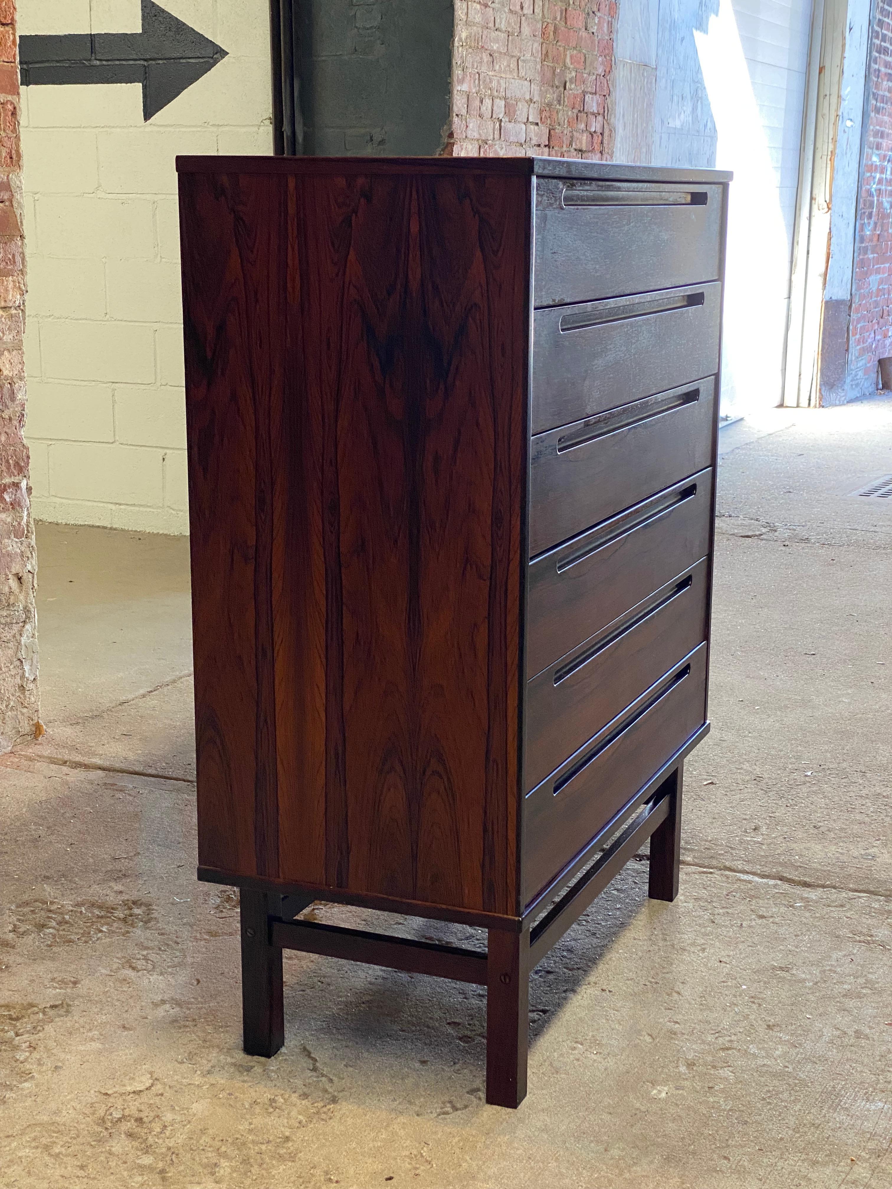 Mid-20th Century Nils Jonsson Danish Modern Rosewood Six Drawer Dresser For Sale