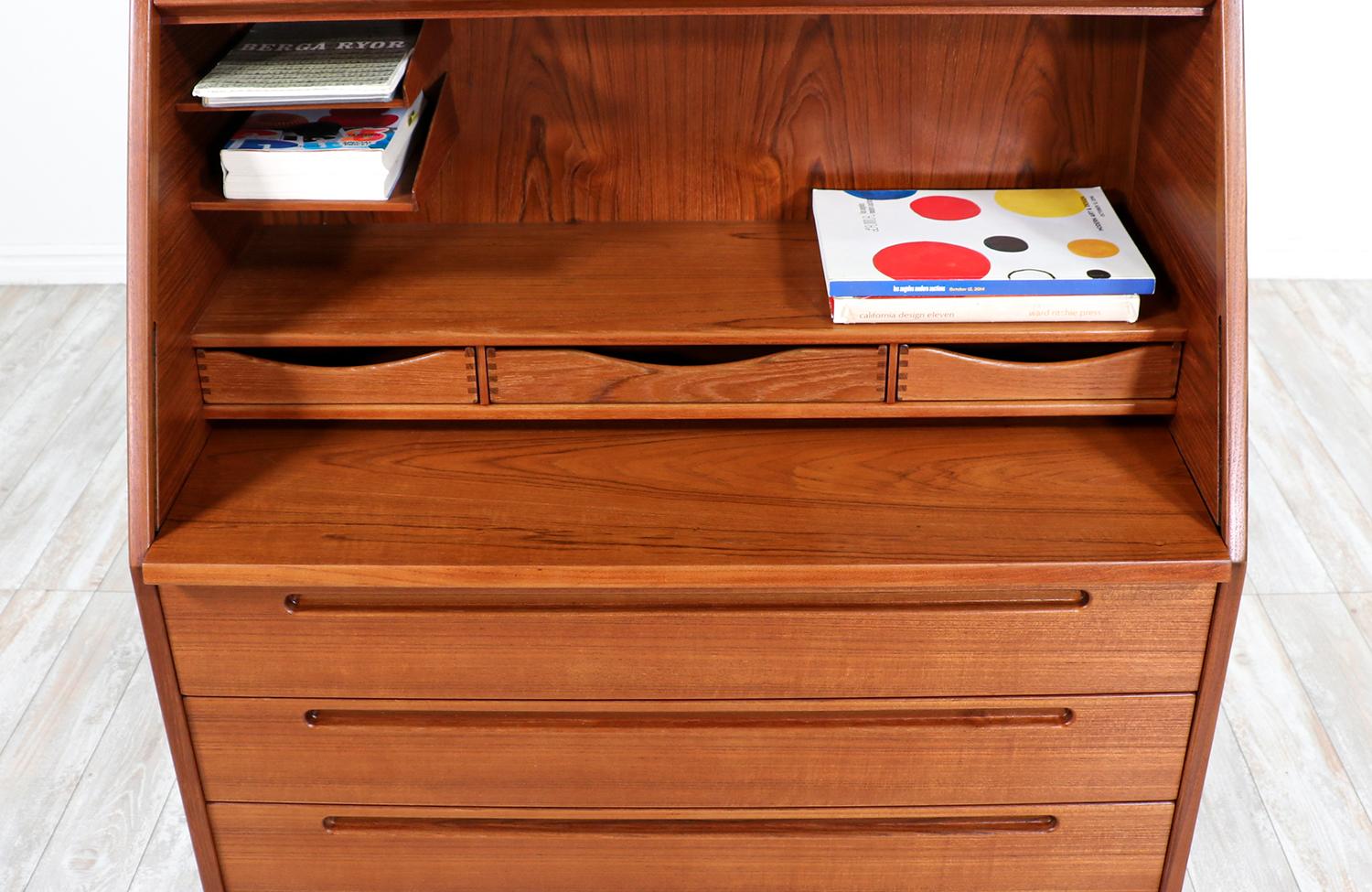 Nils Jonsson Drop-Leaf Writing Teak Desk for Torring Mobelfabrik 3