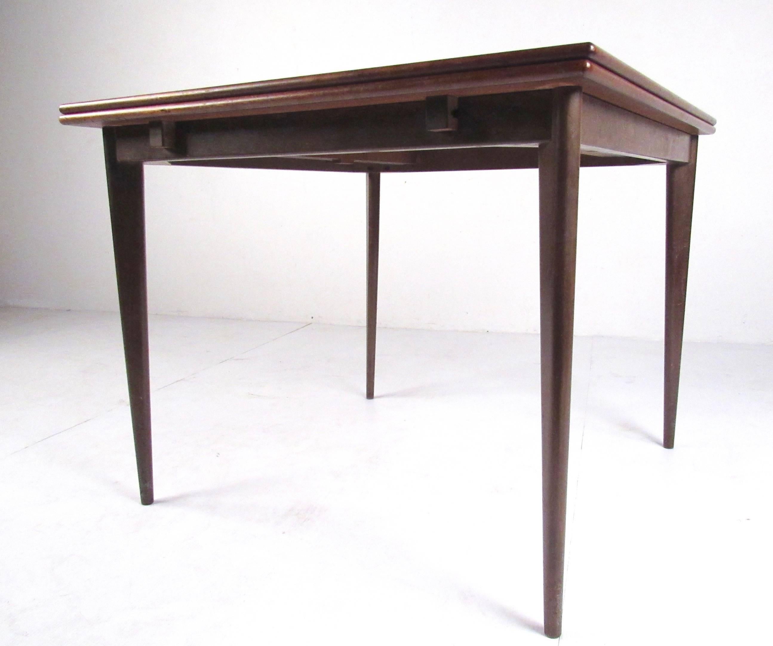 flip top extendable dining table