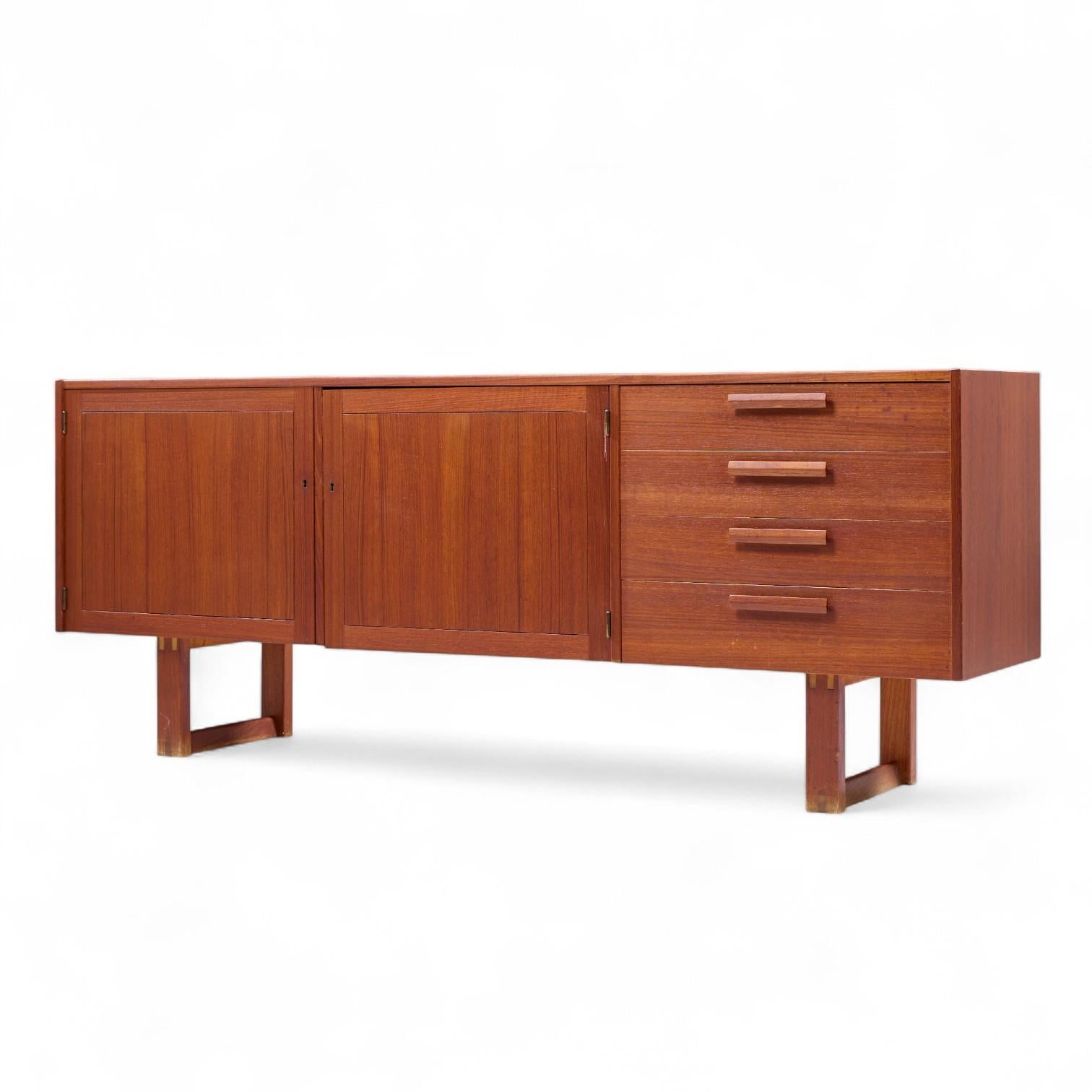 Mid-Century Modern Nils Jonsson for Troeds Domi Monté Mid Century Swedish Teak Credenza For Sale