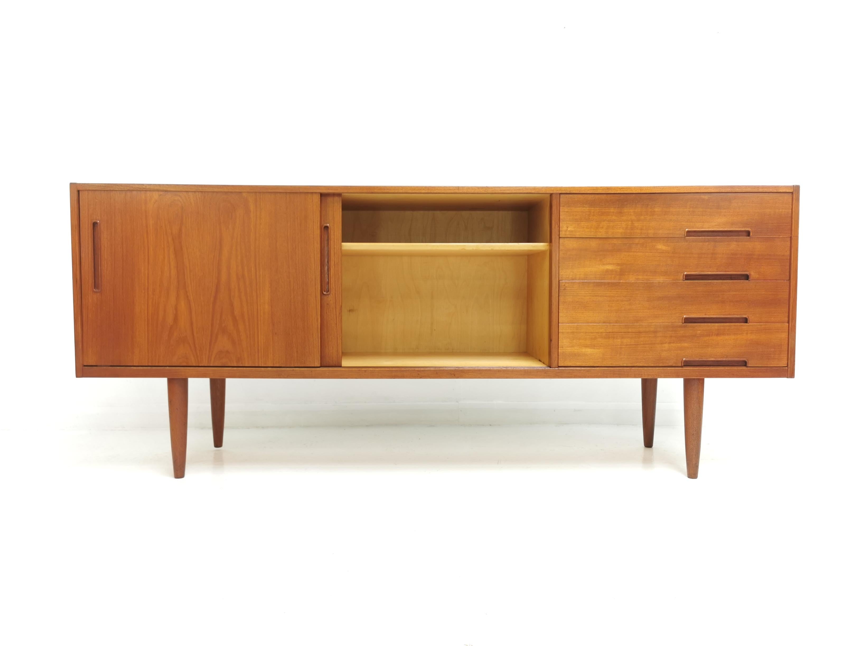 Nils Jonsson for Troeds Teak Midcentury 