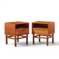 Nils Jonsson für Tørring Møbelfabrik: Dänische Nachttische aus Teakholz im Mid-Century-Stil – Paar