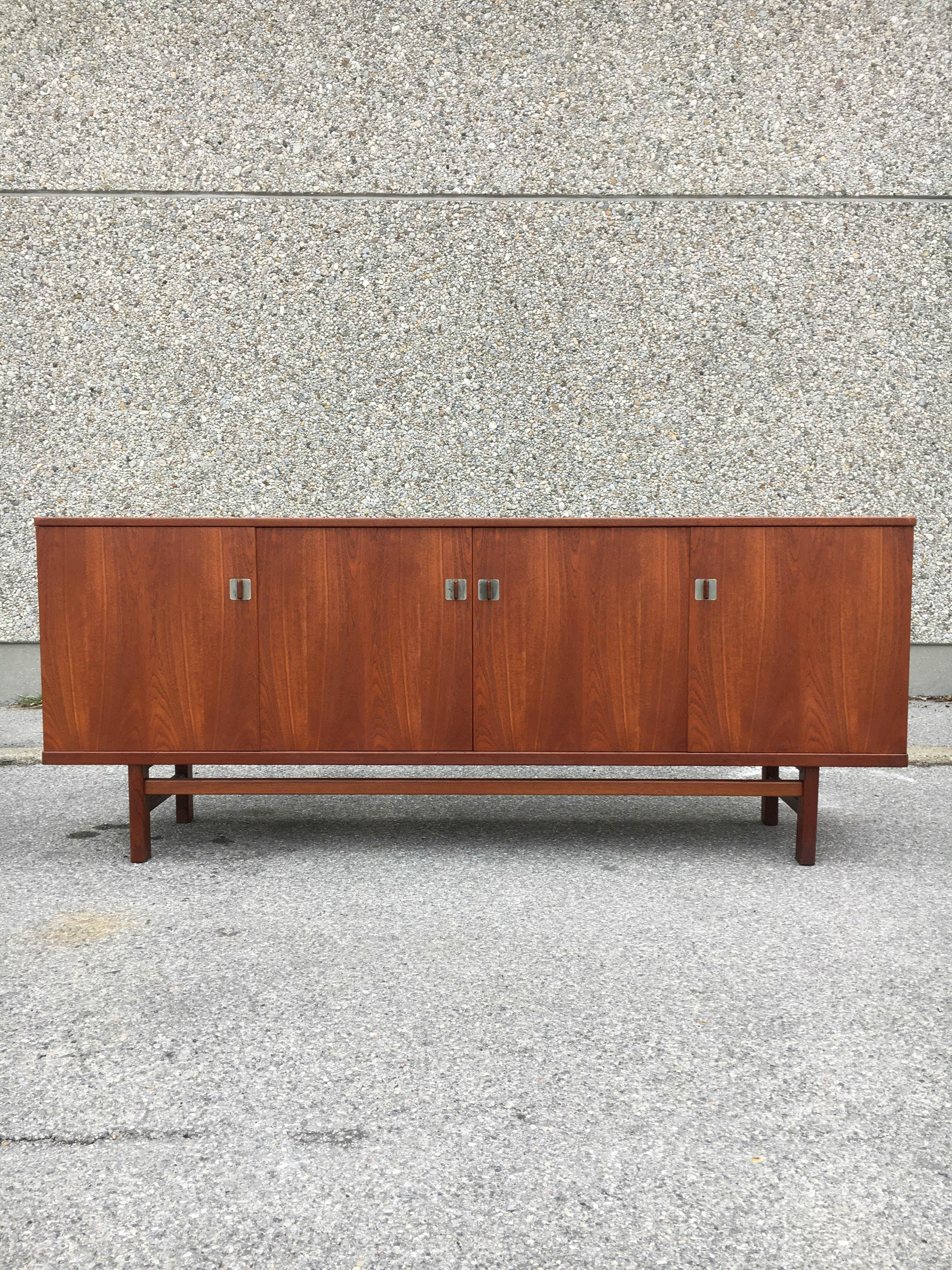 Credenza Nils Jonsson Model Cannes, Nils Troed, Svezia, anni '60.