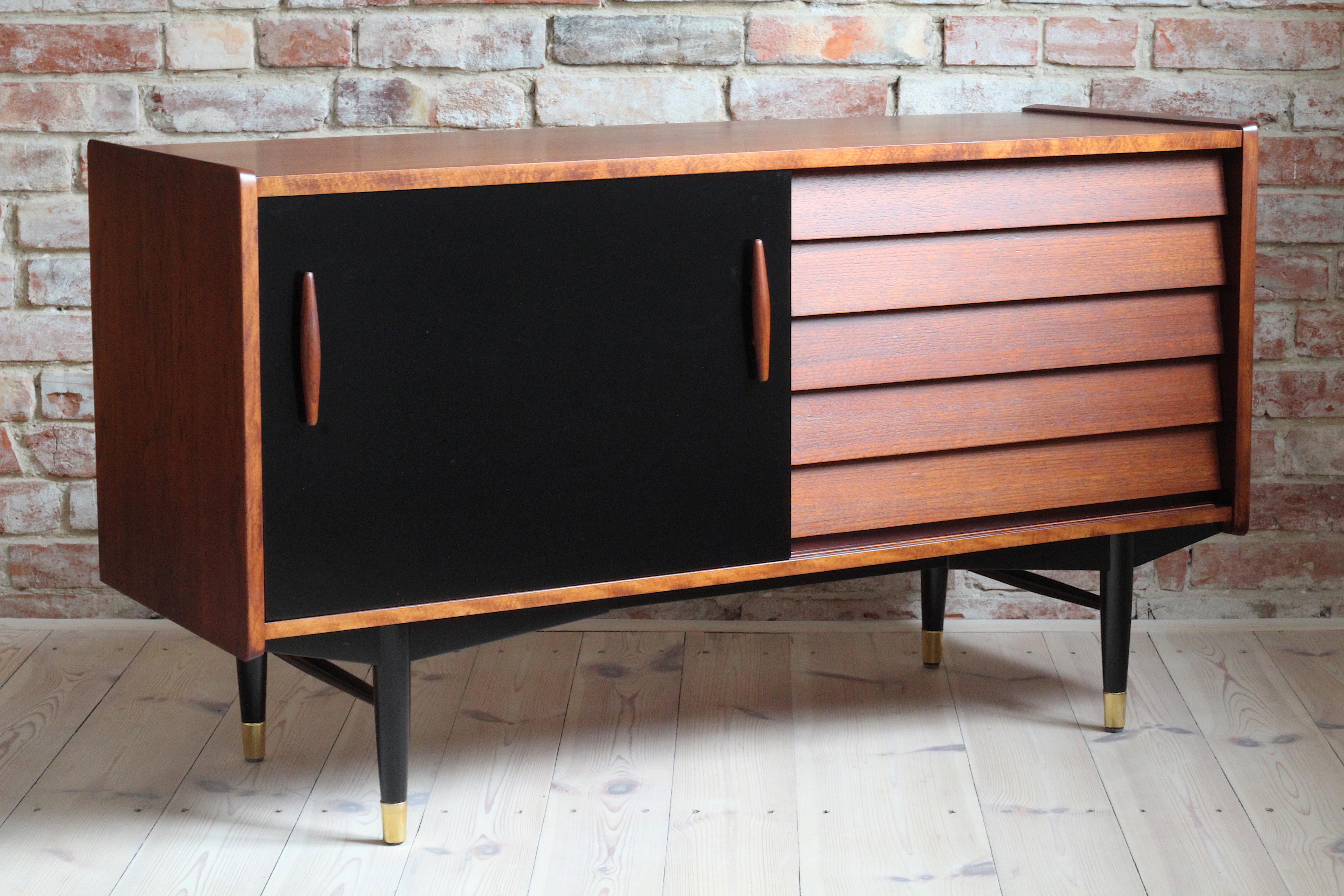 Nils Jonsson Teak Sideboard, 1960s, Scandinavian Modern, Fully Renovated In Excellent Condition In Wrocław, Poland