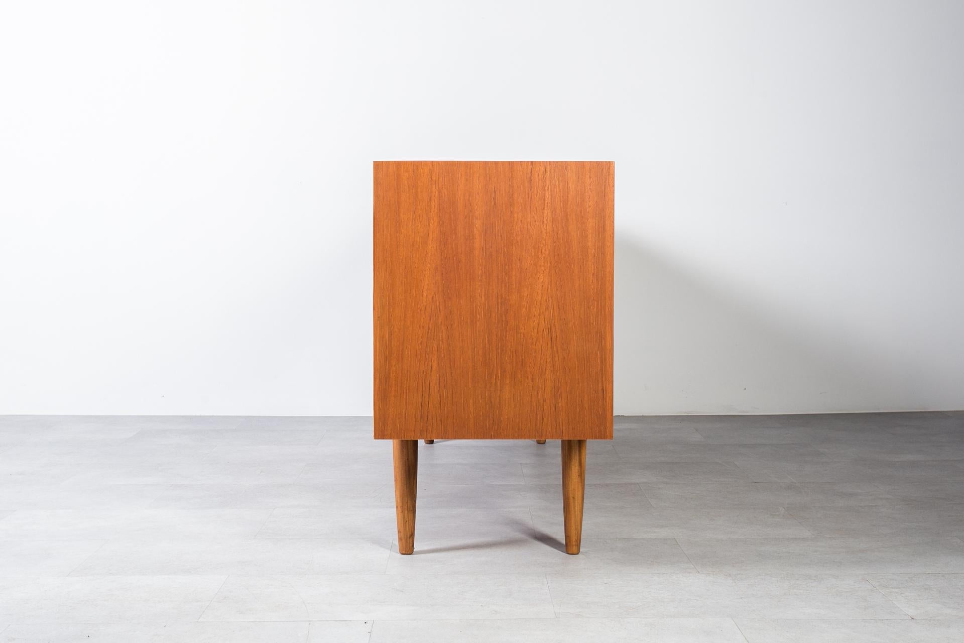 Nils Jonsson Teak Sideboard for Hugo Troeds, Scandinavian Modern, 1960s For Sale 7