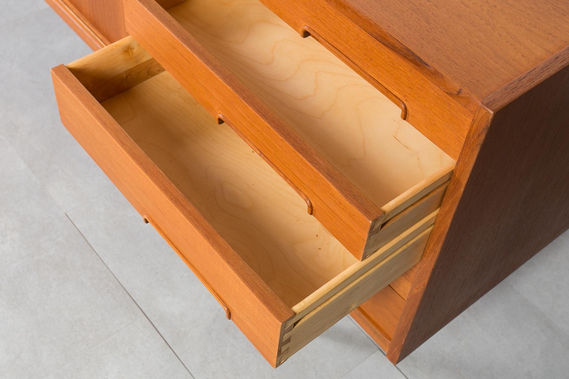 Nils Jonsson Teak Sideboard for Hugo Troeds, Scandinavian Modern, 1960s For Sale 8