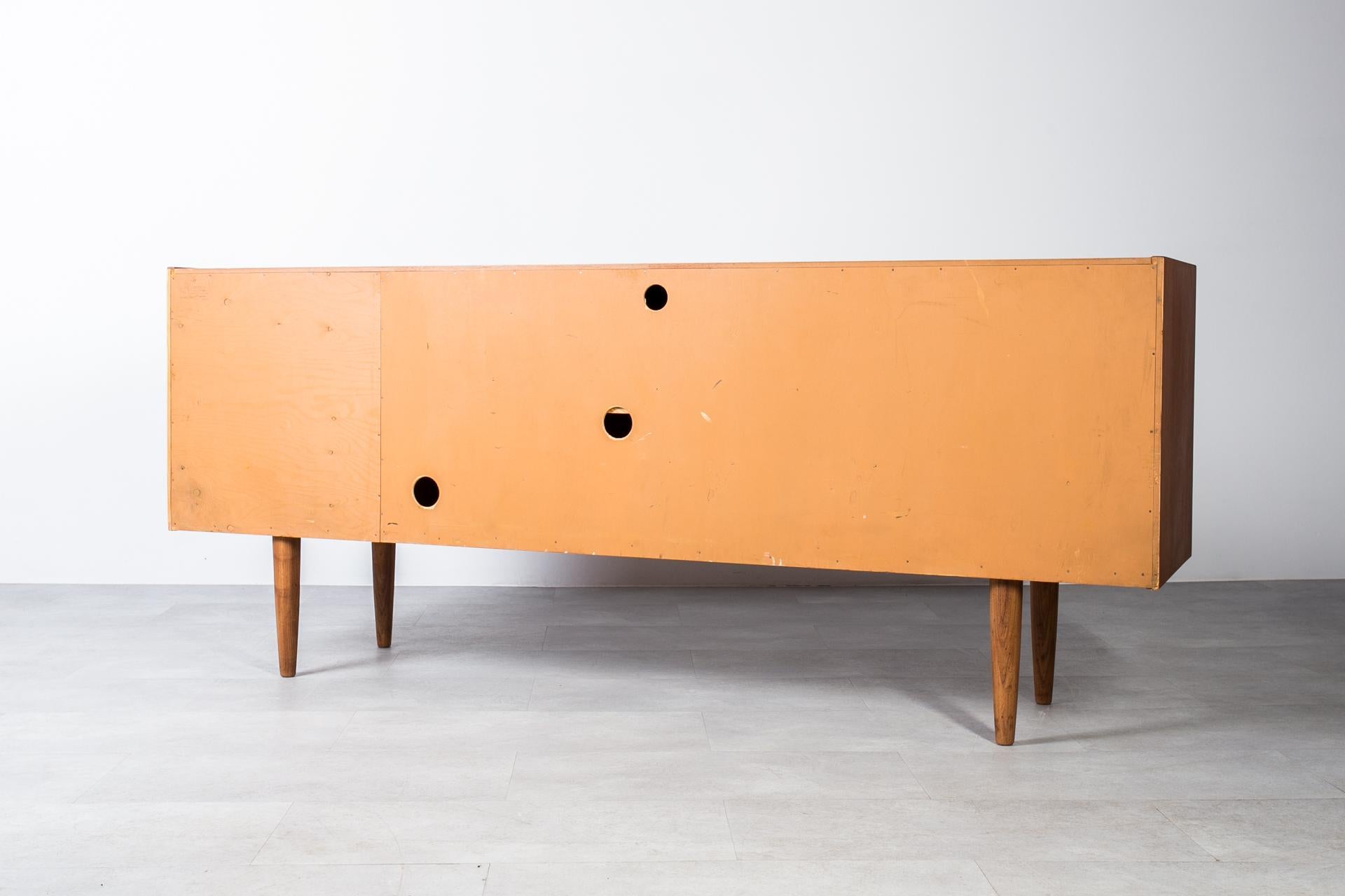Nils Jonsson Teak Sideboard for Hugo Troeds, Scandinavian Modern, 1960s For Sale 12
