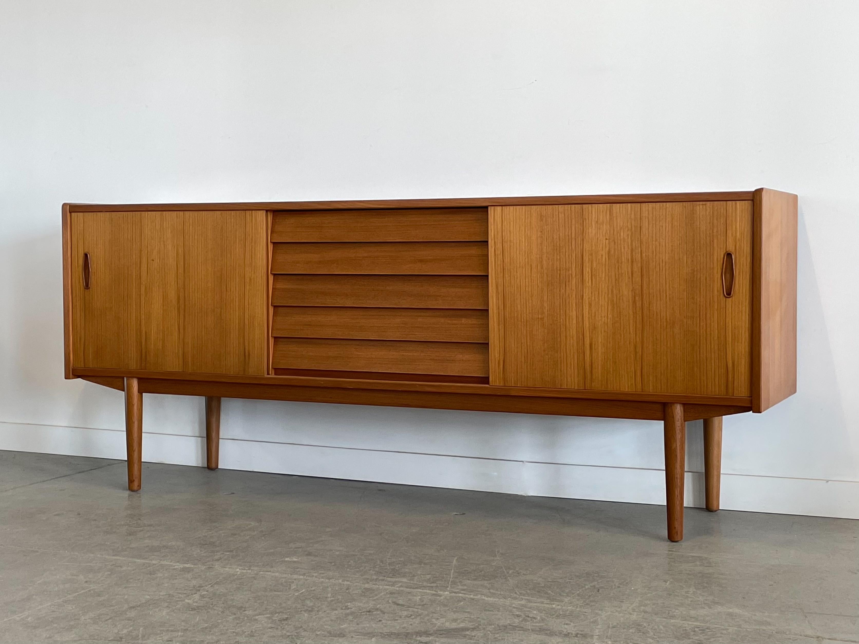 Scandinavian Modern Nils Jonsson 'Trio'' Teak Credenza for Hugo Troeds, Sweden