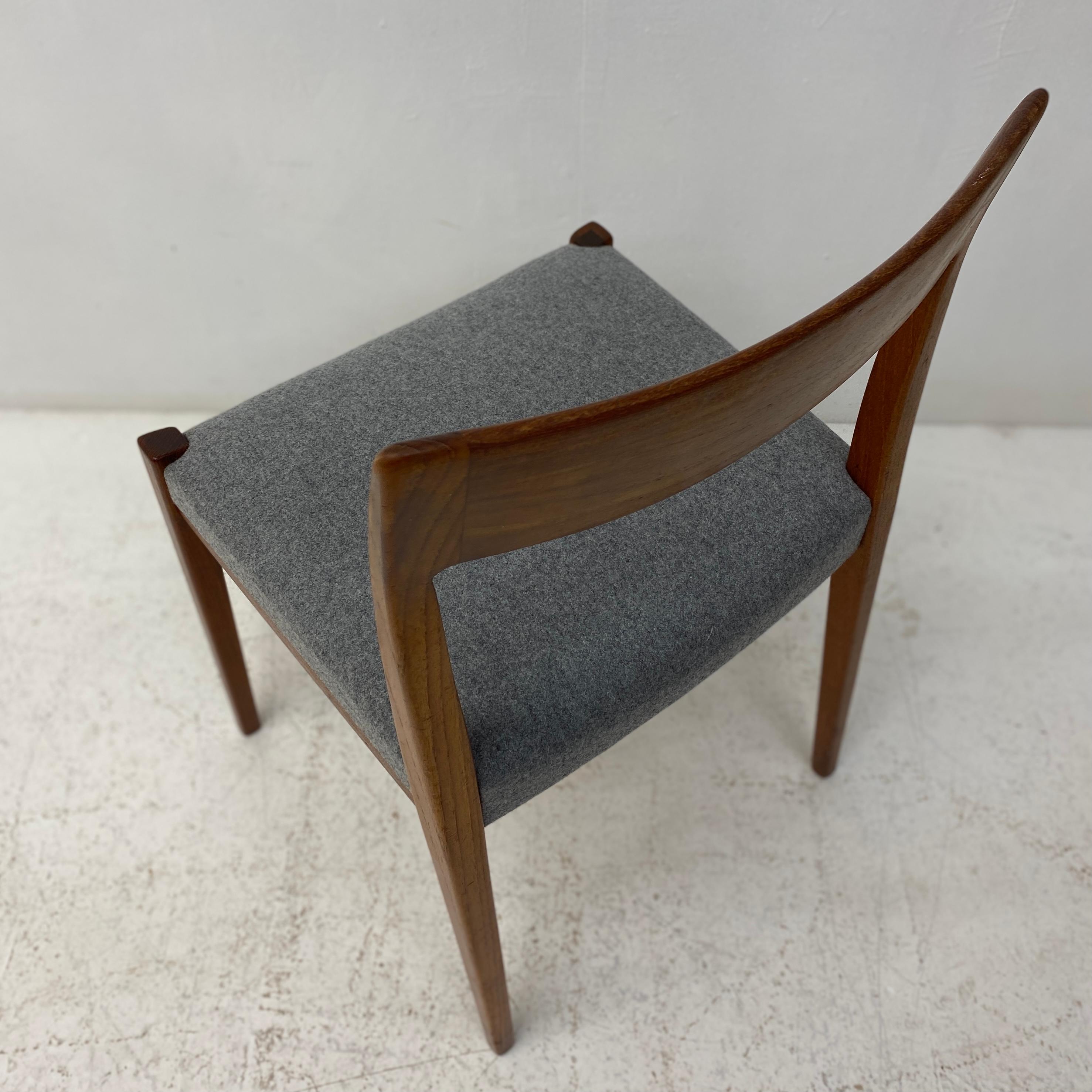 Nils Jonsson Troeds Dining Chairs 3