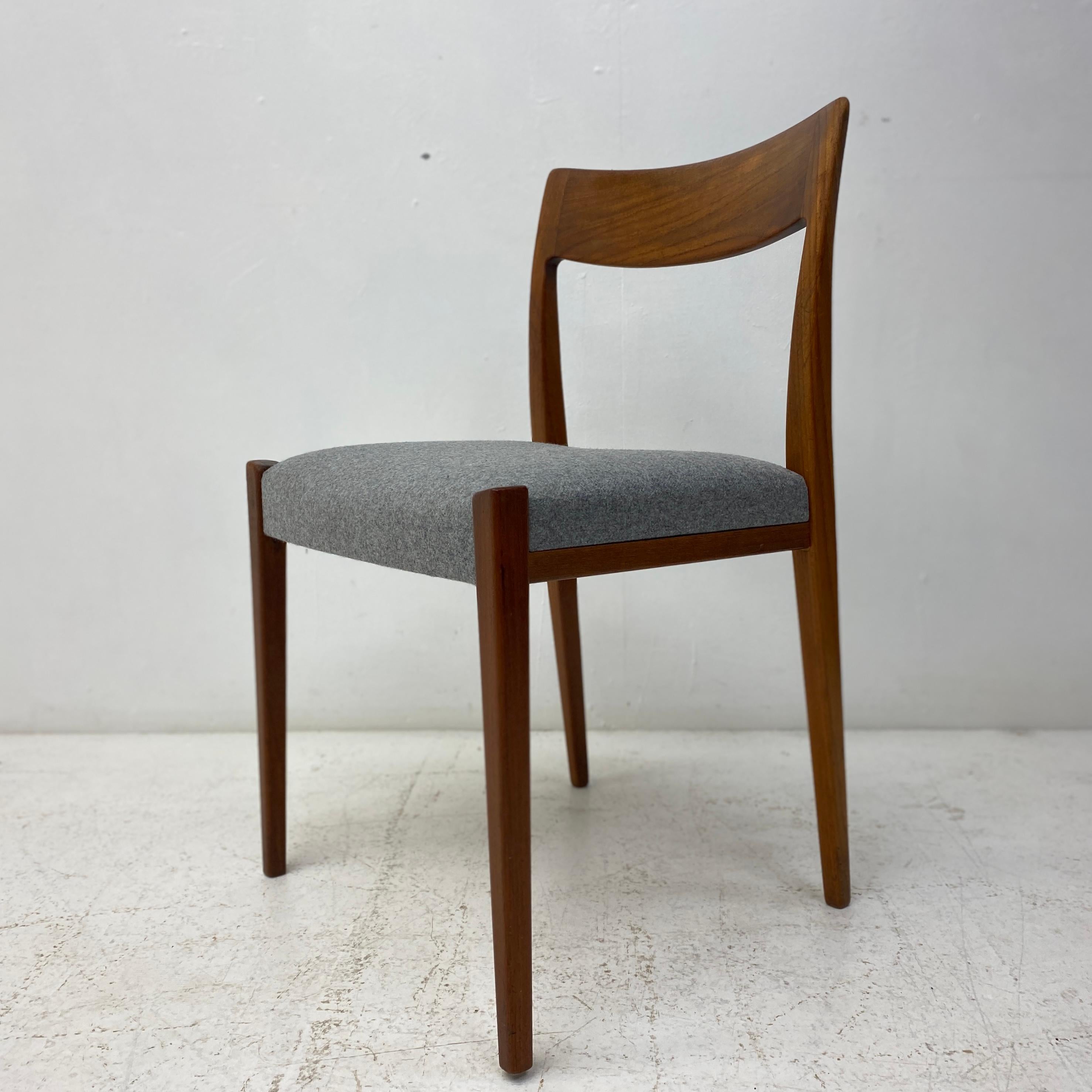 Mid-20th Century Nils Jonsson Troeds Dining Chairs