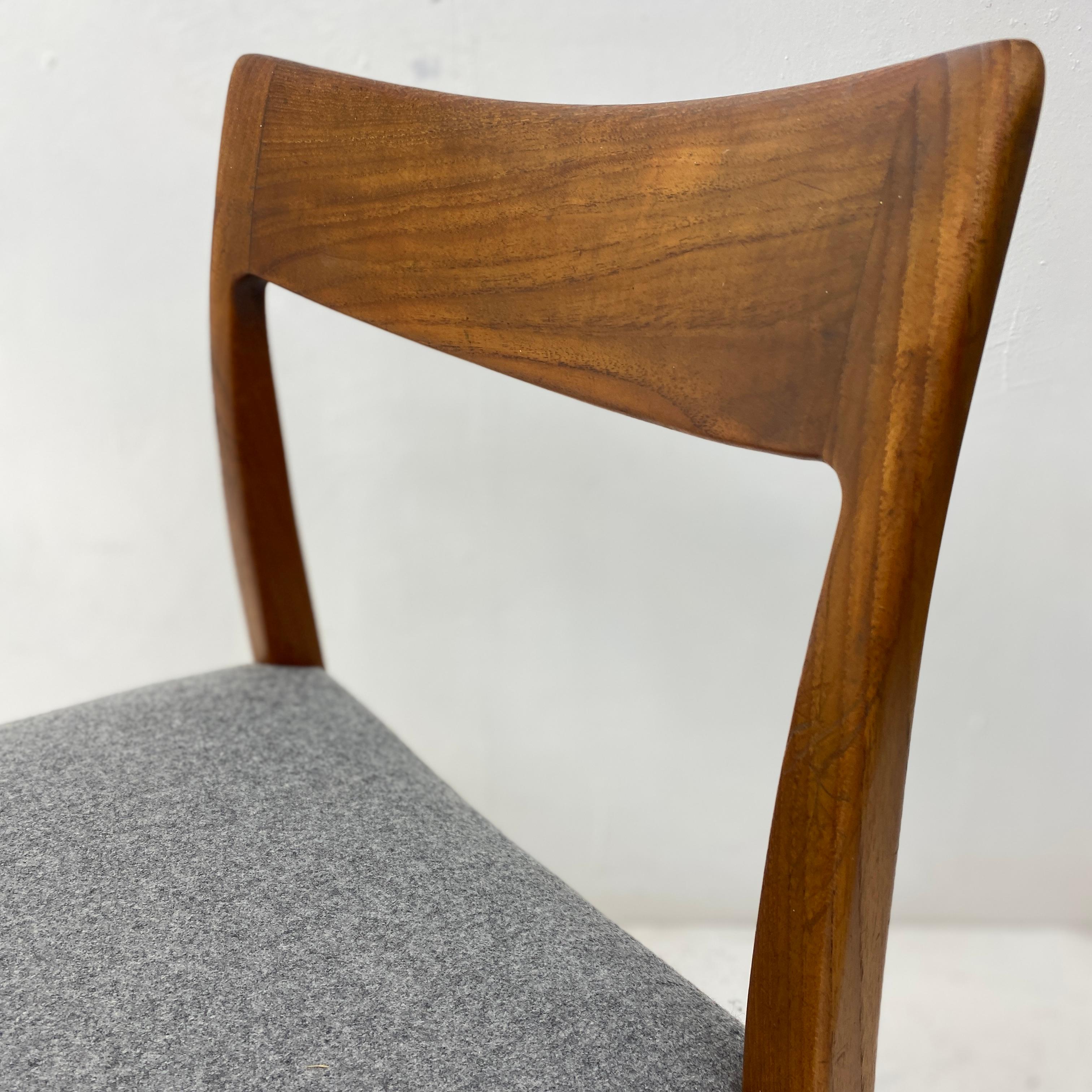 Nils Jonsson Troeds Dining Chairs 1