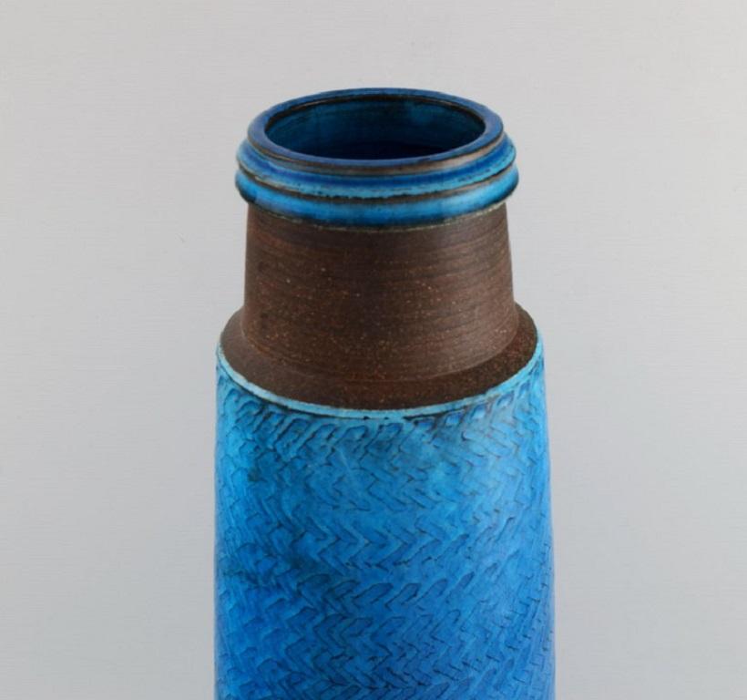 Danish Nils Kähler (1906-1979) for Kähler. Colossal vase in glazed stoneware. For Sale