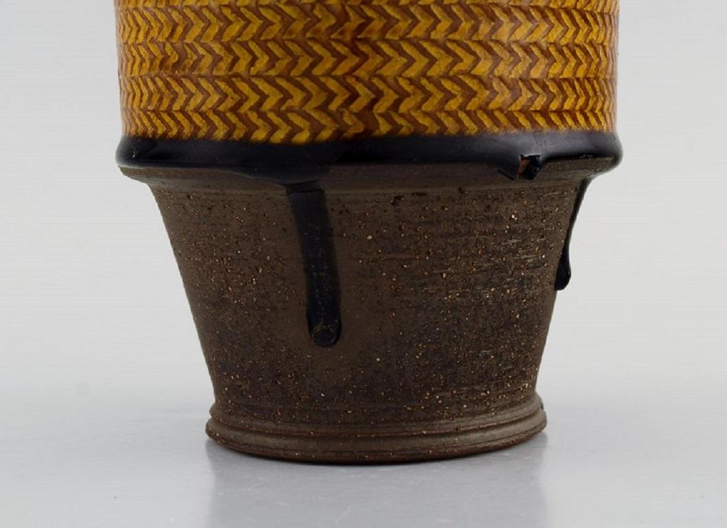 Nils Khler für Khler, Vase aus teilweise glasiertem Steingut (Glasiert) im Angebot