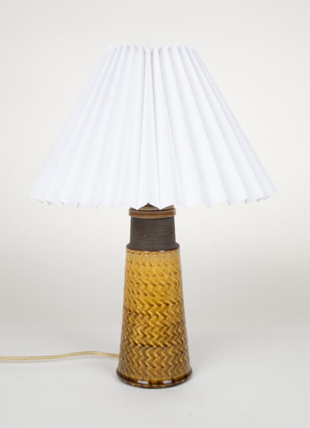 Nils Kahler for HAK Scandinavian Modern Stoneware Table Lamp In Good Condition In Norwalk, CT