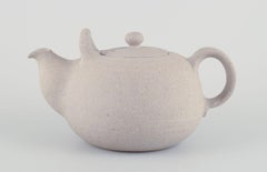 Nils Kähler for Kähler, Denmark. Large teapot in unglazed ceramic. Ca. 1970