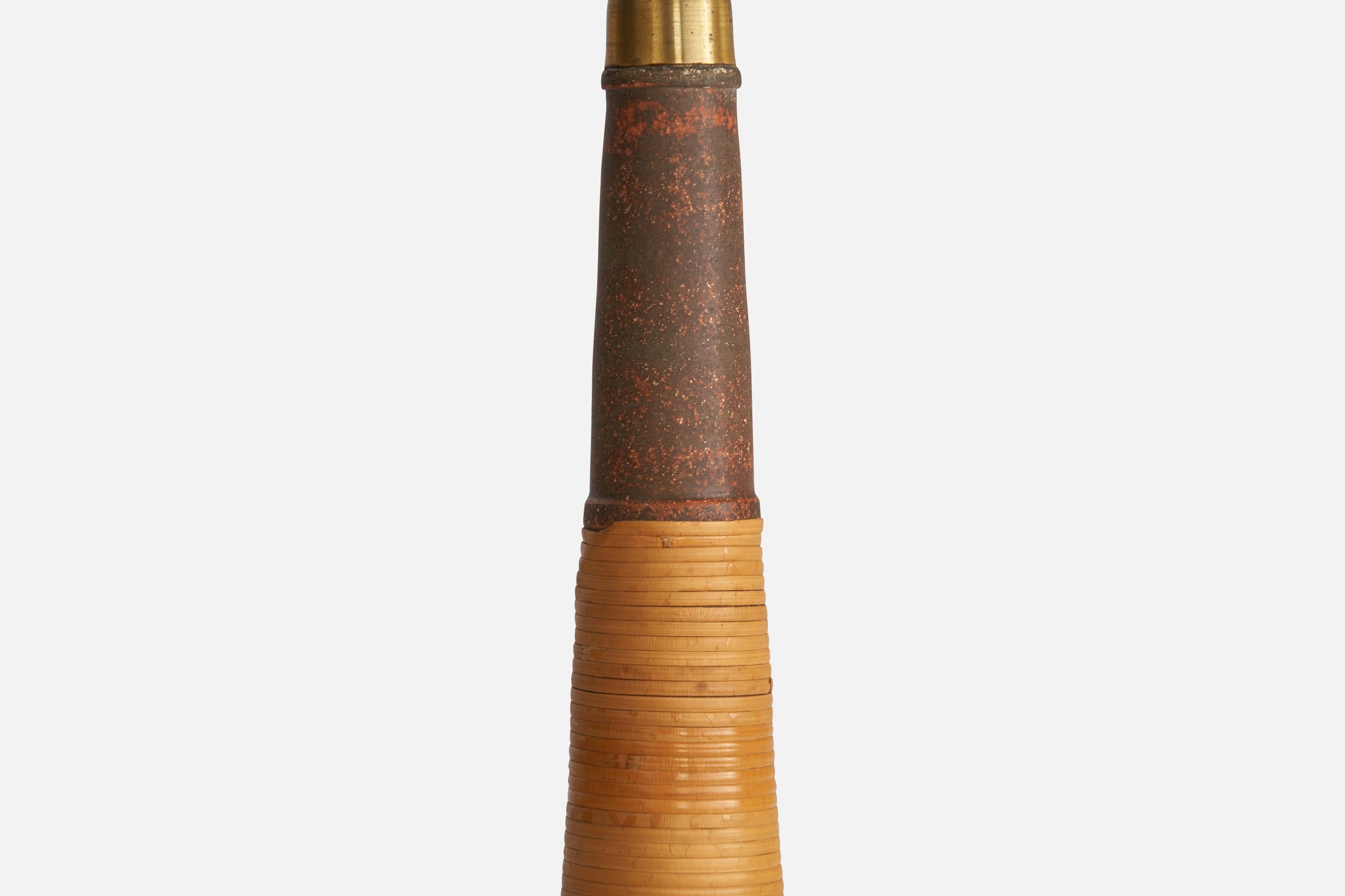 Danois Nils Kähler, lampe de table, céramique, laiton. Rotin, Danemark, années 1960 en vente