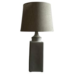 Lampe de table Nils Kähler en céramique émaillée blanche, Danemark, années 1960