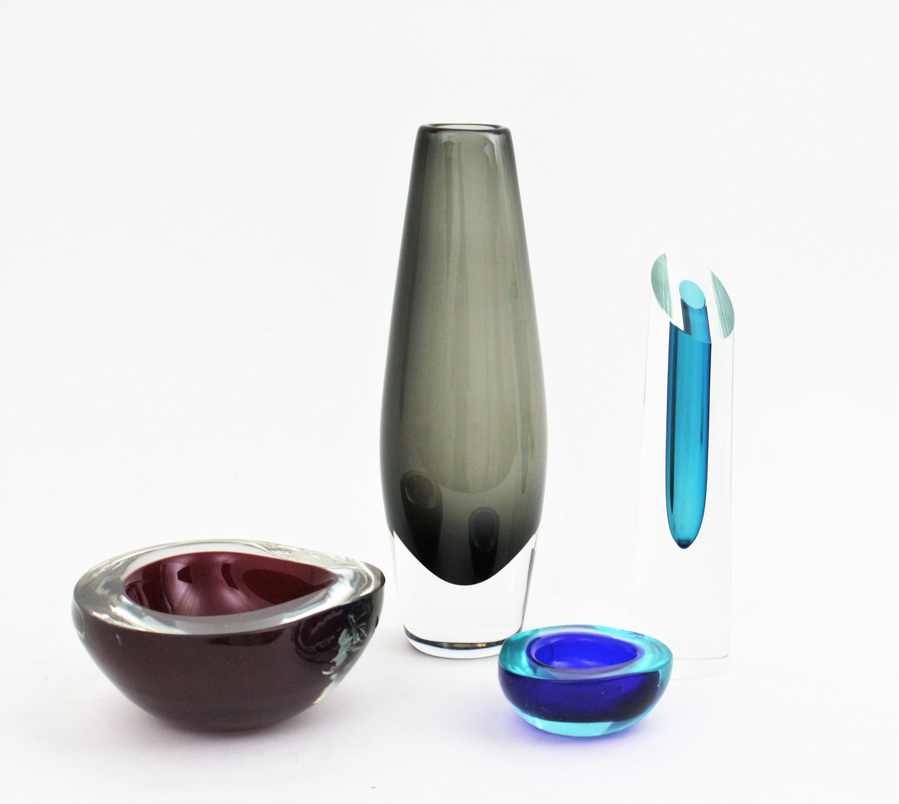 Nils Lamberg für Orrefors Sommerso, Vase aus grauem und klarem Glas (Schwedisch) im Angebot