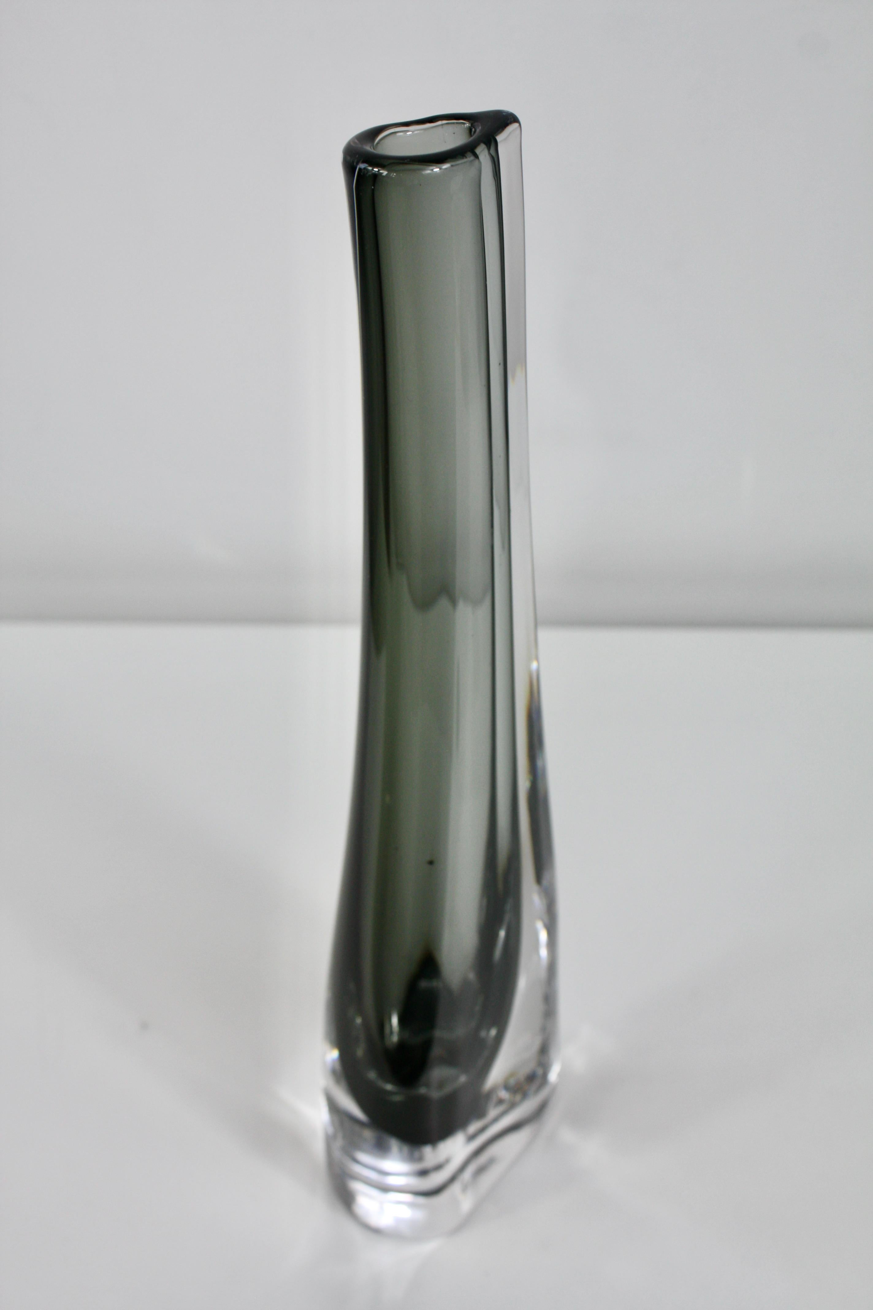 Metà XX secolo Vaso in vetro Sommerso di Nils Landberg Orrefors Sweden, anni '50 in vendita