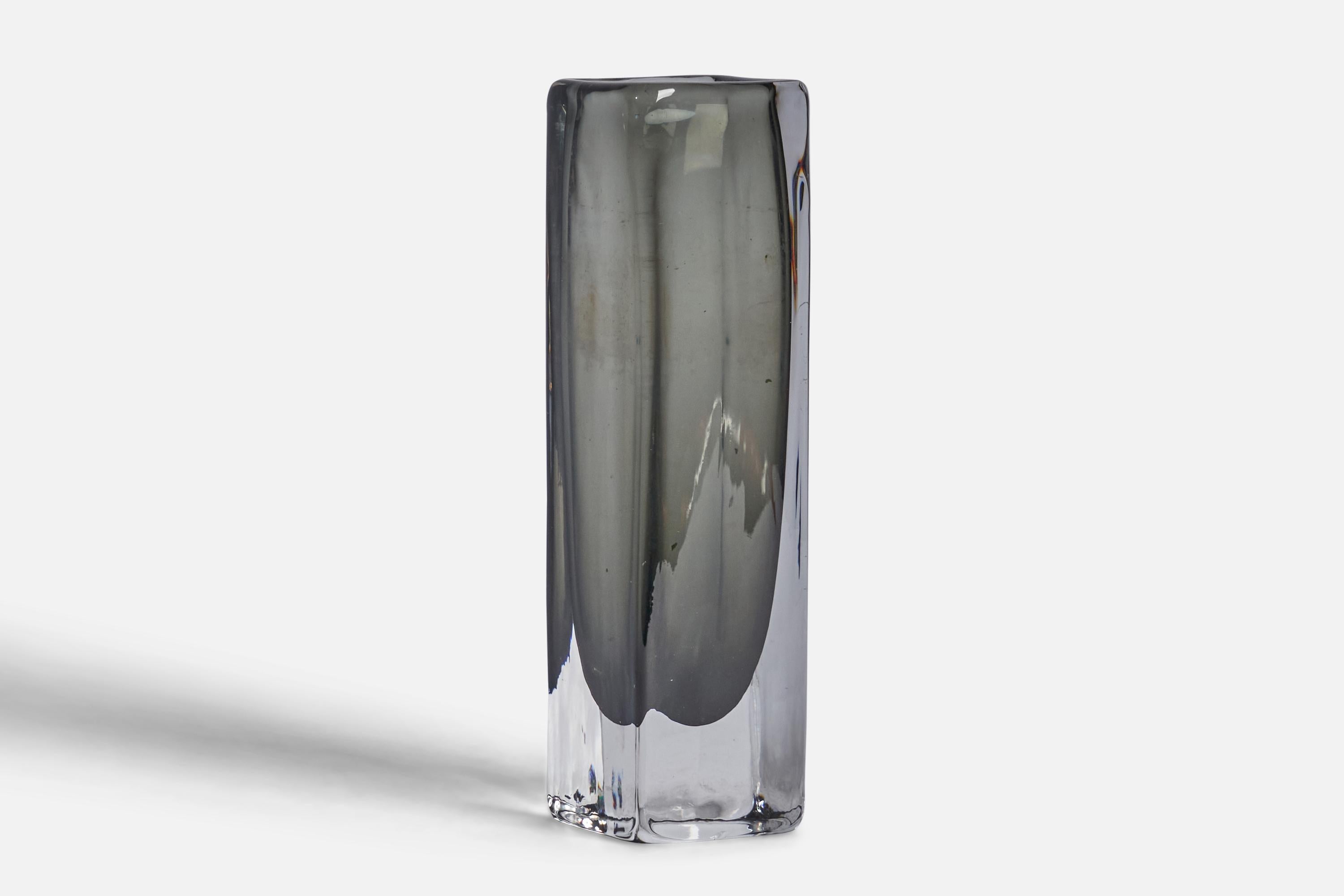 A blown glass Sommerso vase designed by Nils Landberg and produced by Orrefors, Sweden, 1950s