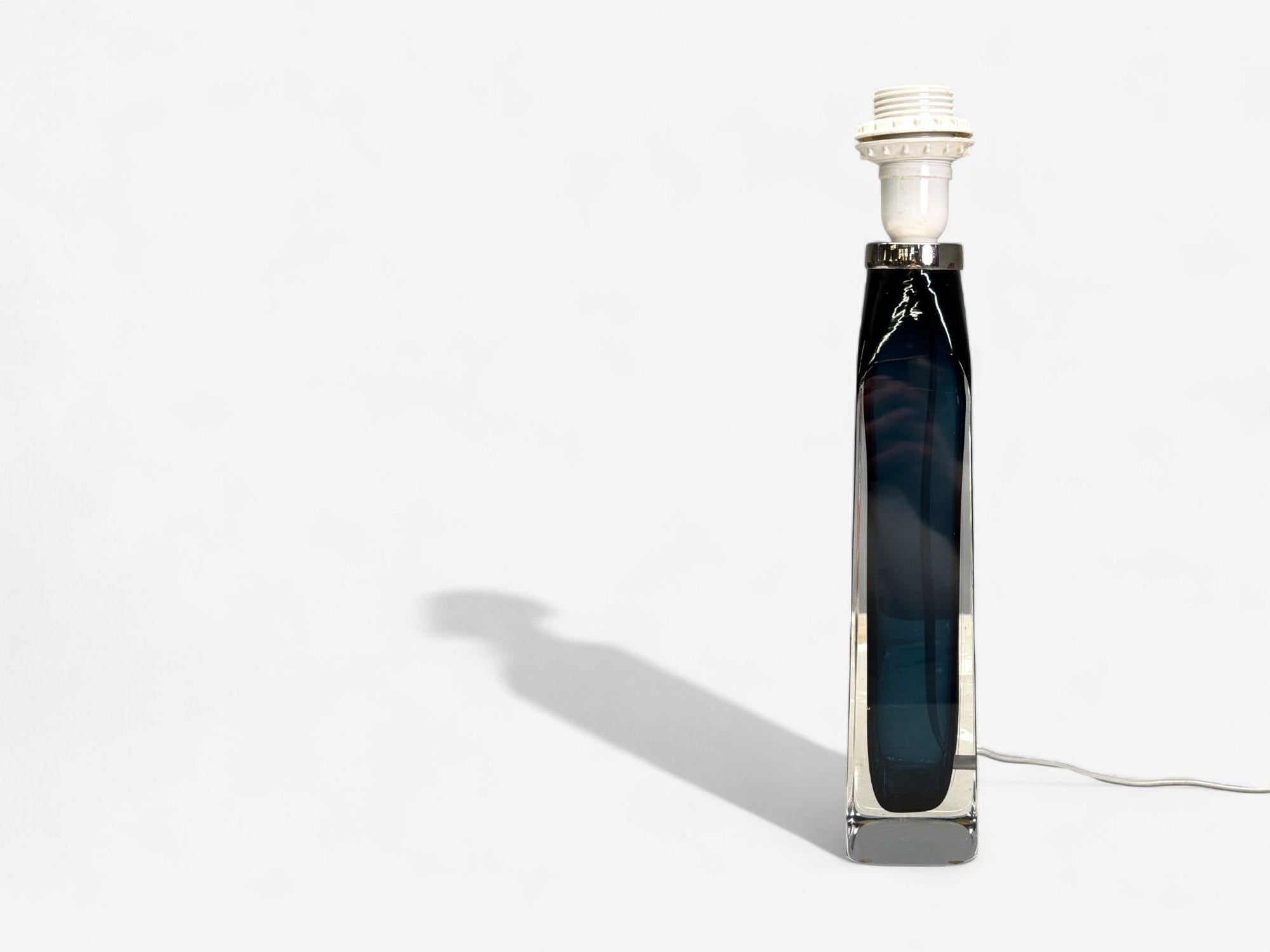 Svedese Nils Landberg, Swedish Modern, Blue Tinted Glass, Table Lamp, Sweden, 1960s in vendita
